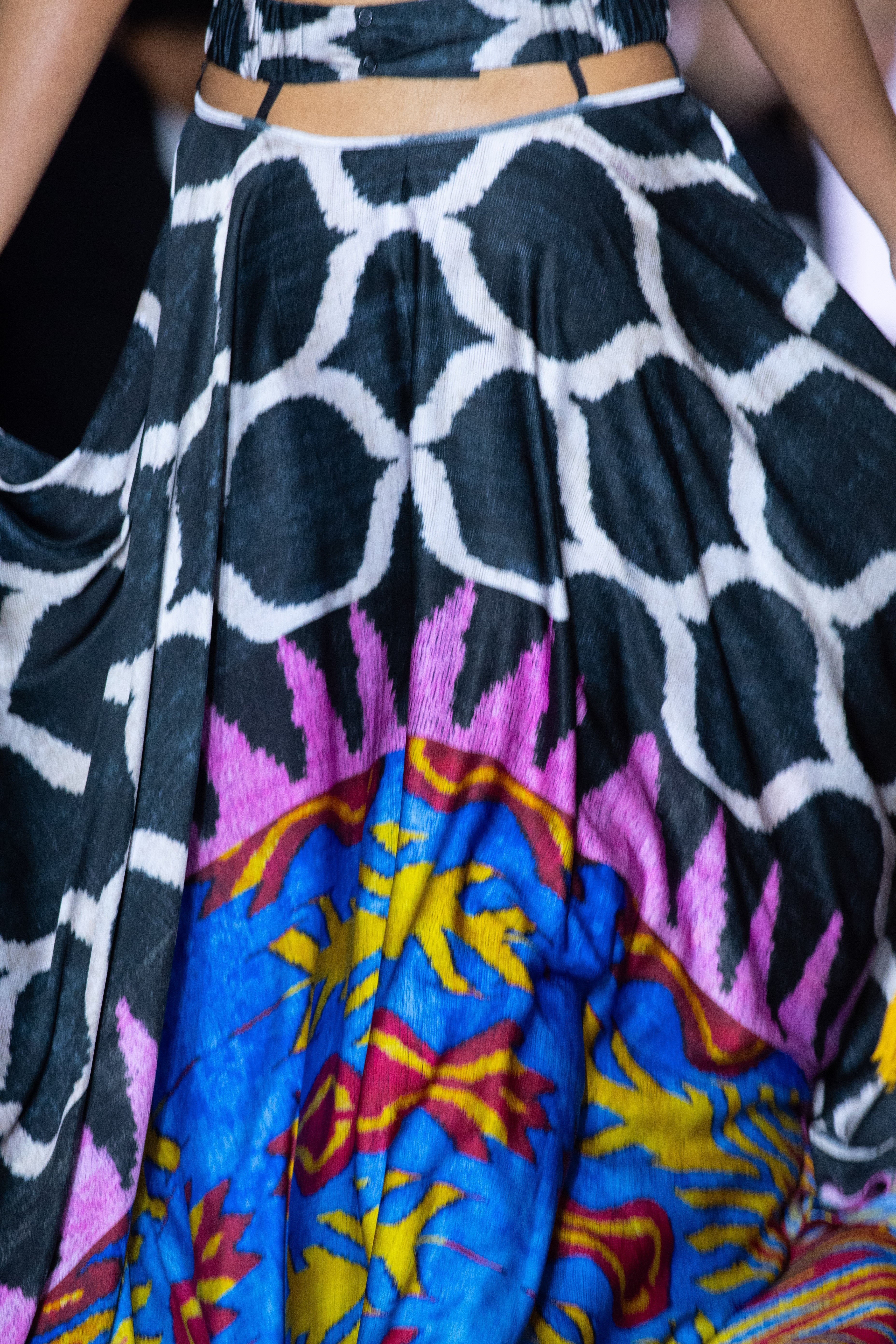 Culture Fusion - 90 Skirt with Buckle