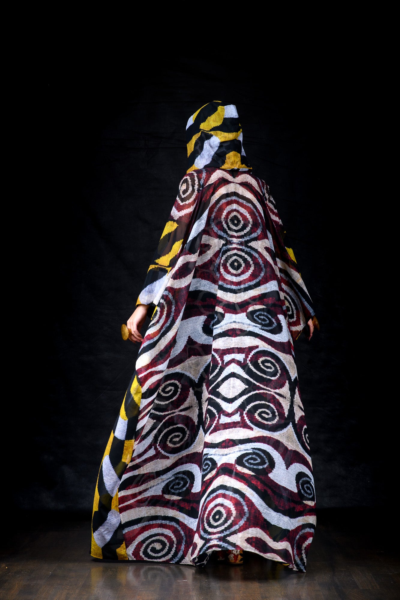 Arabesque Affinity - 72 Hooded Kimono