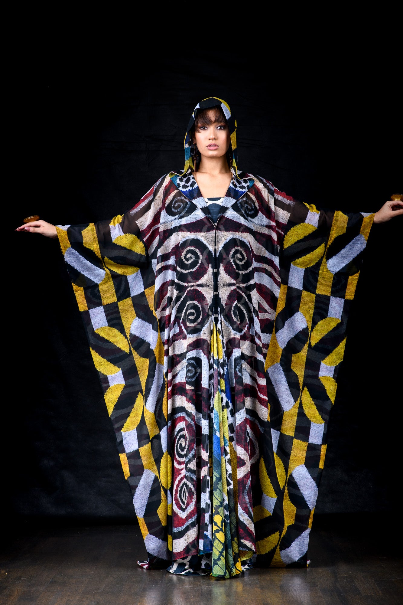 Arabesque Affinity - 72 Hooded Kimono