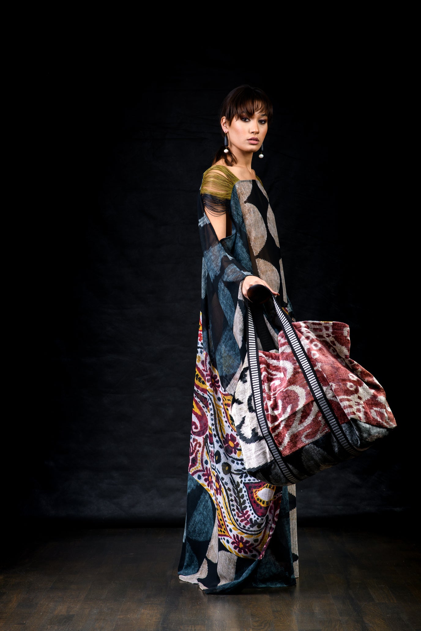 Arabesque Affinity - Bag 09