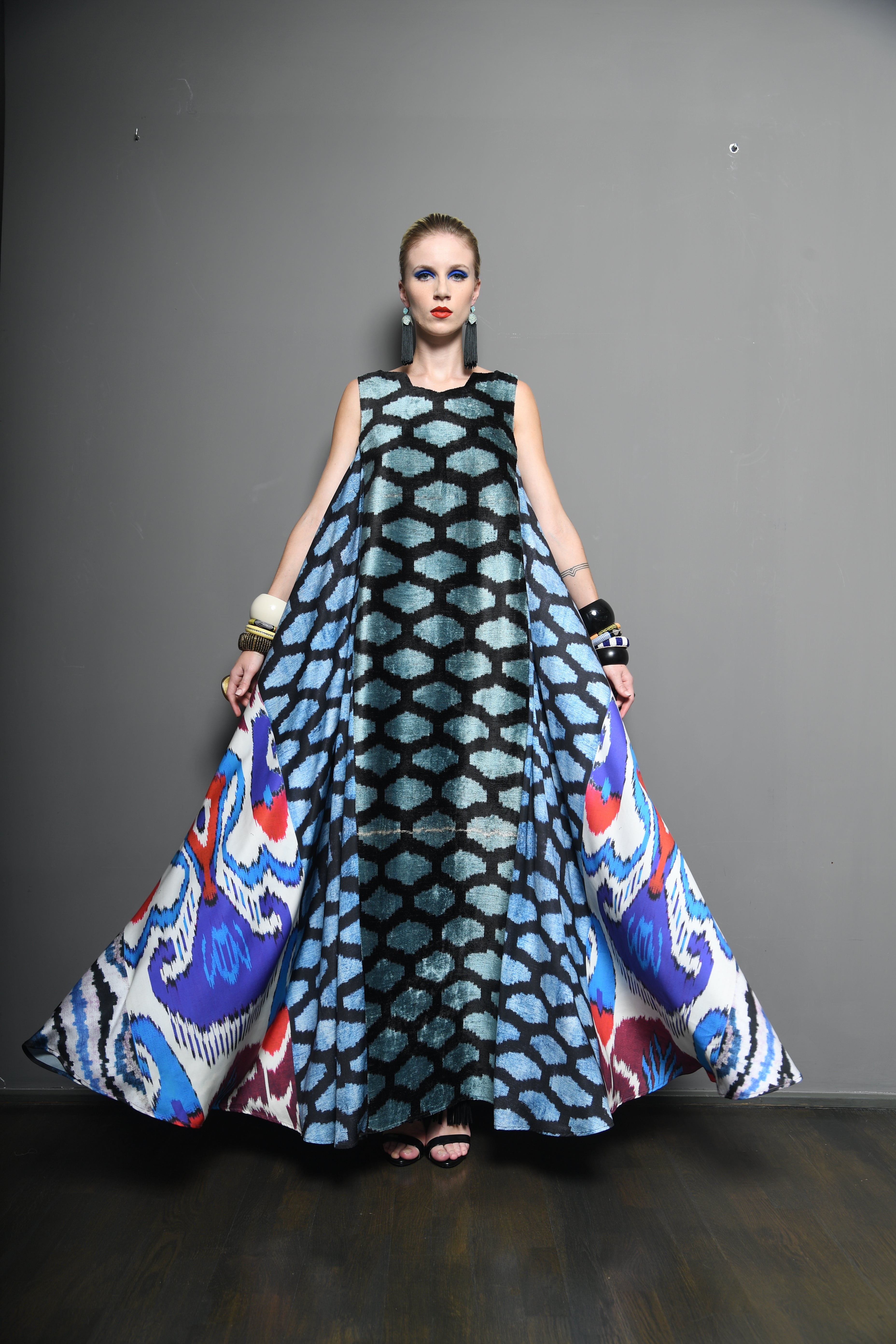 Gaudi - 01 Kaftan Dress