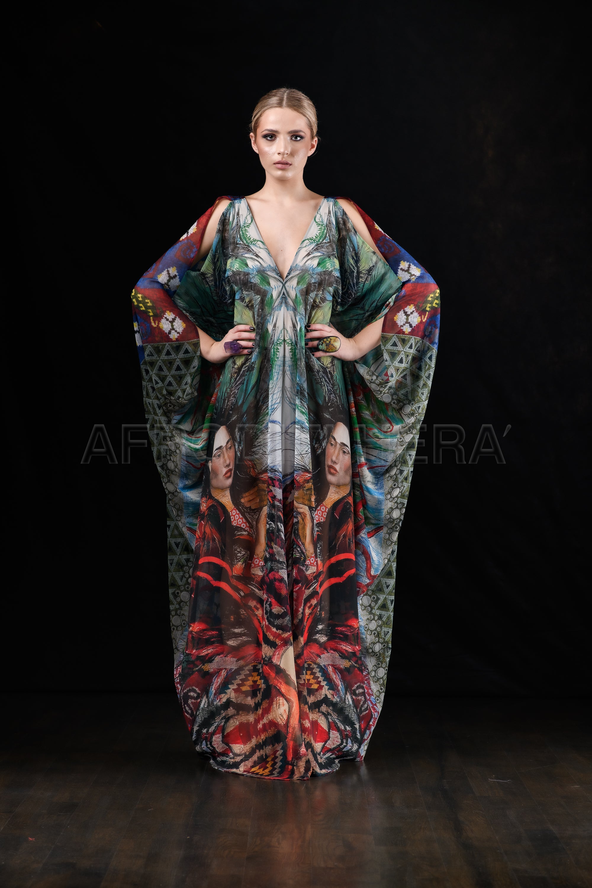 She in the wind - 27 Kaftan Dress