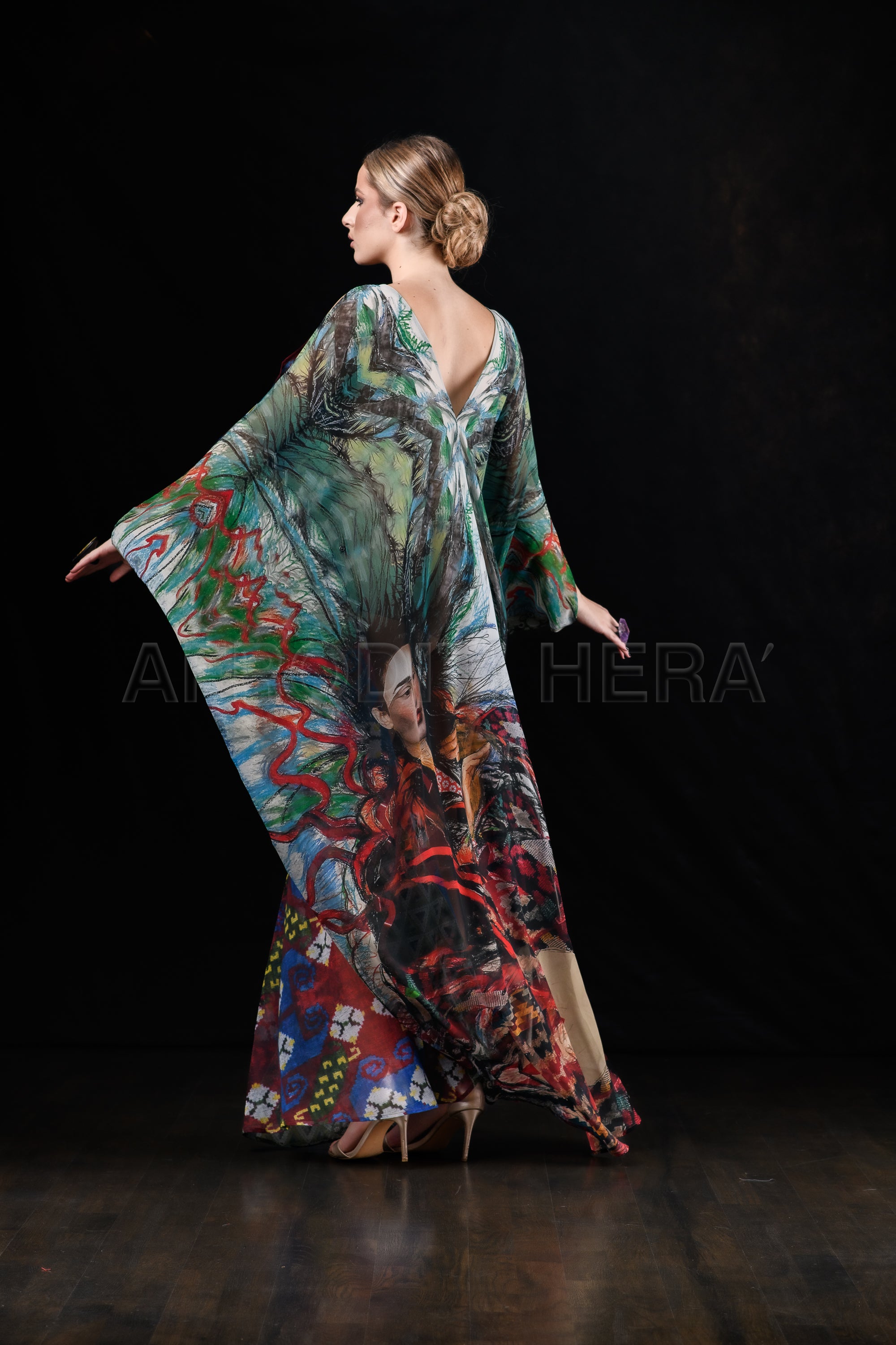 She in the wind - 27 Kaftan Dress