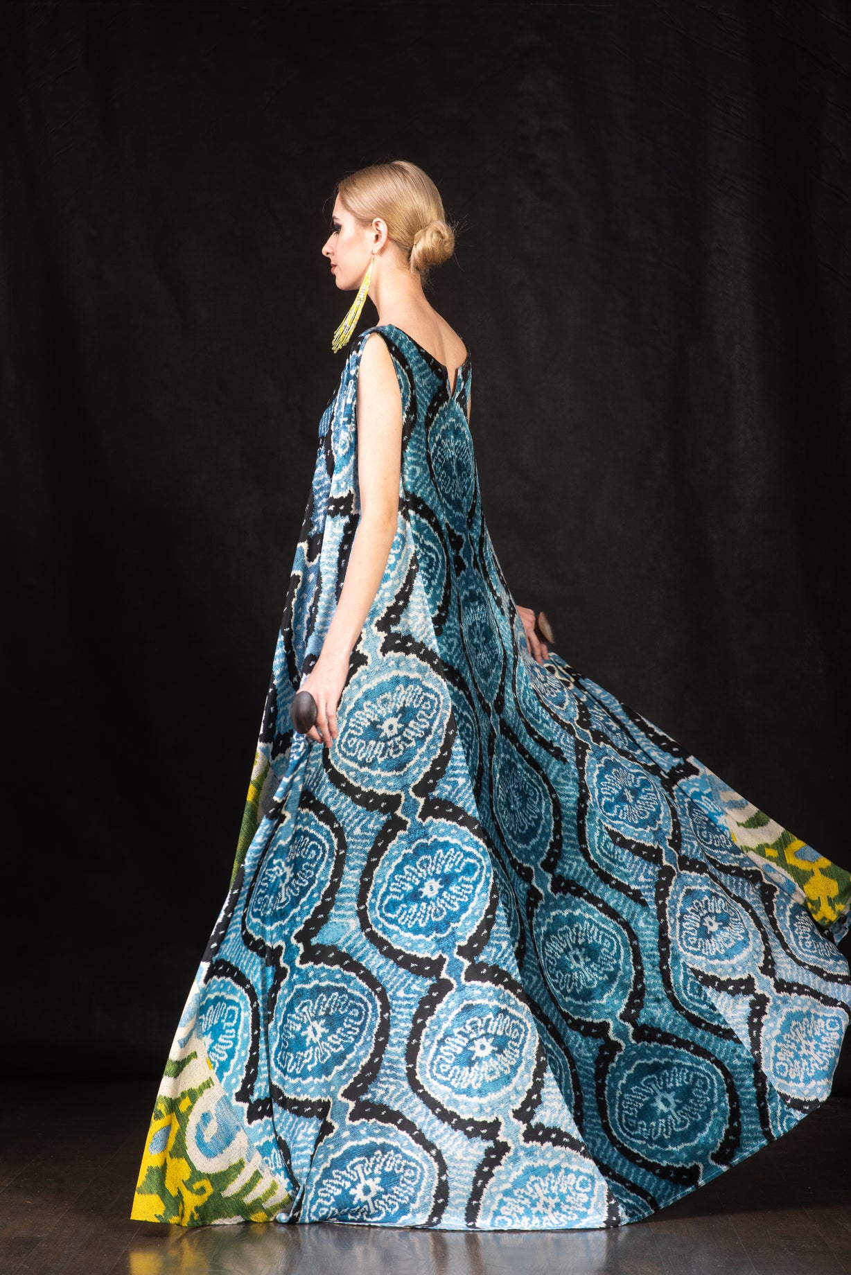 OPTIMISM - 05 KAFTAN DRESS