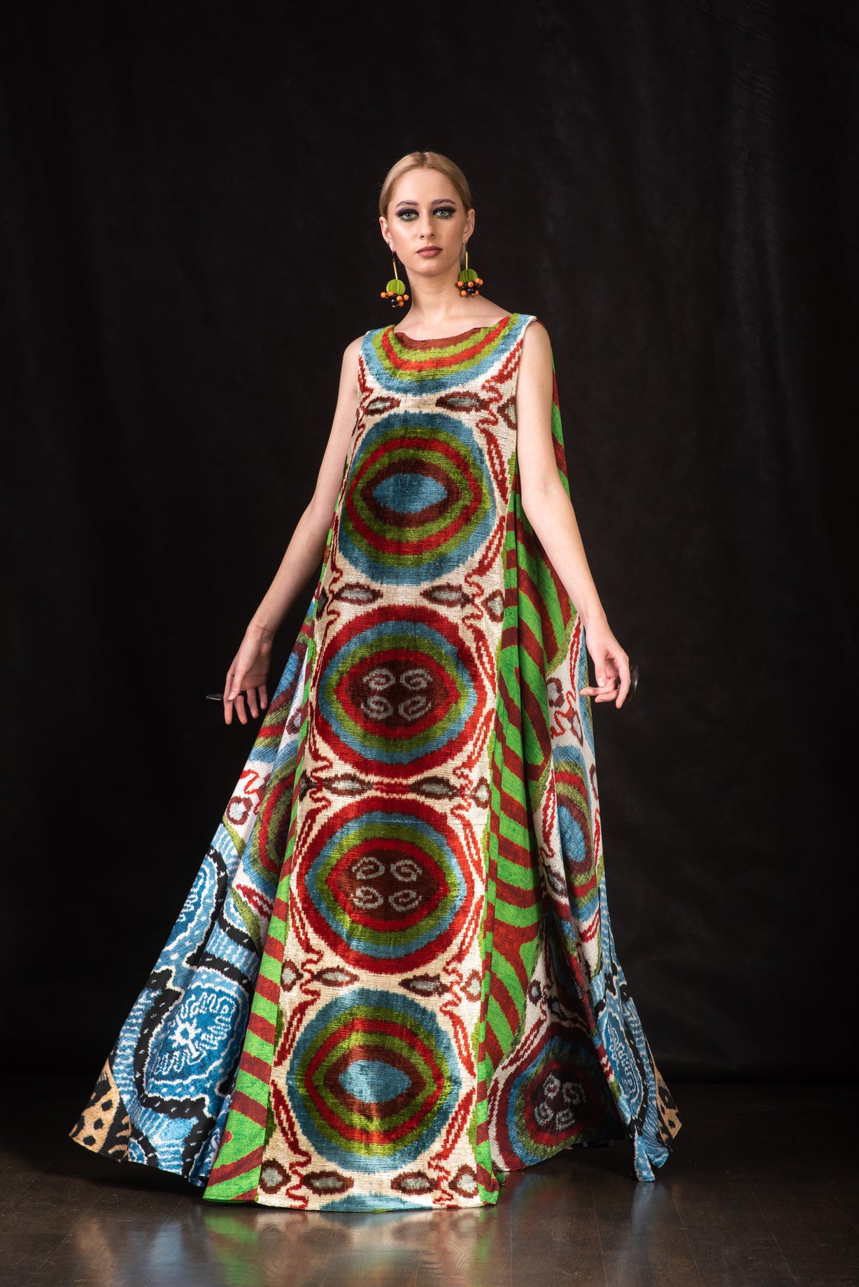 OPTIMISM - 09 KAFTAN DRESS