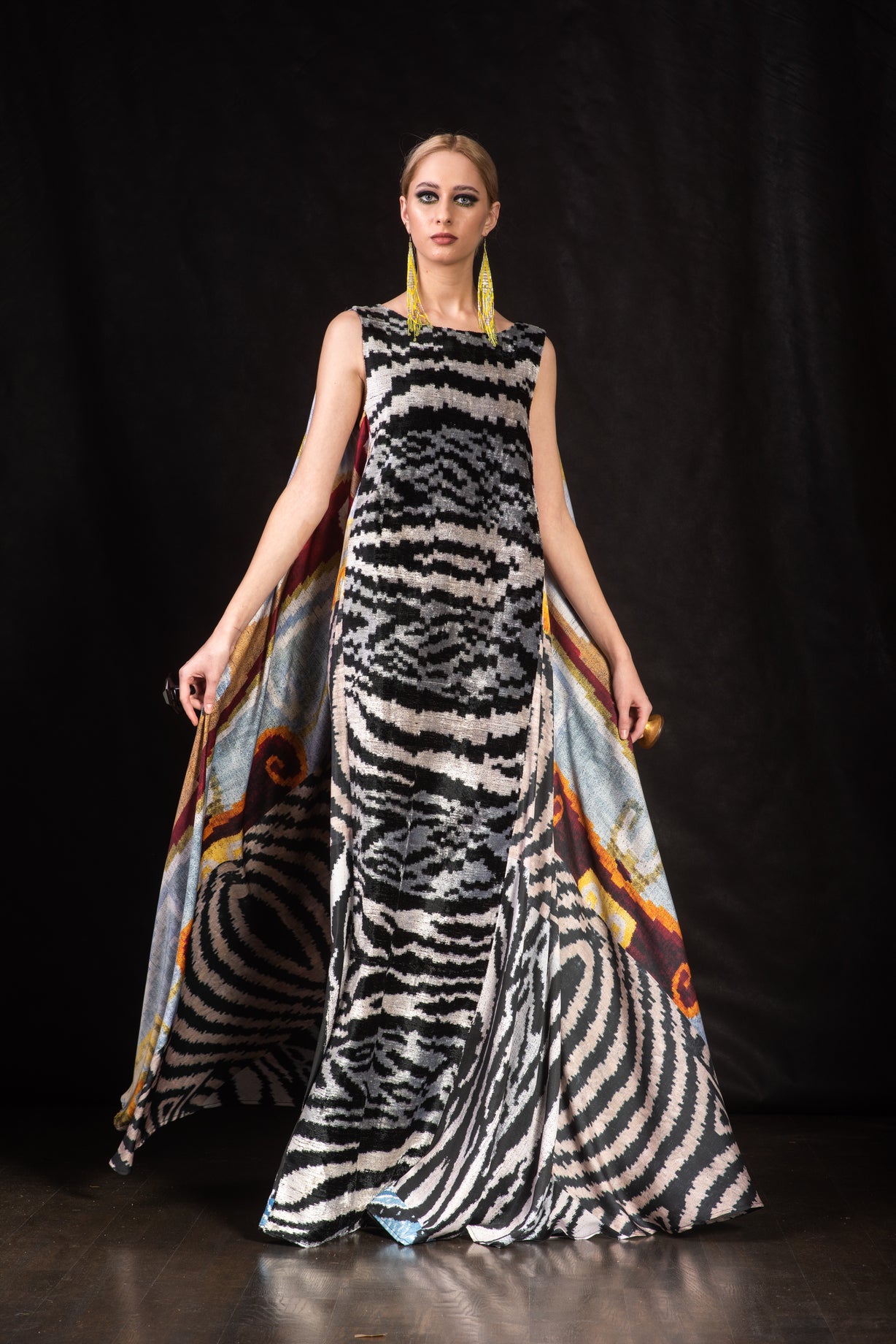 OPTIMISM - 13 KAFTAN DRESS