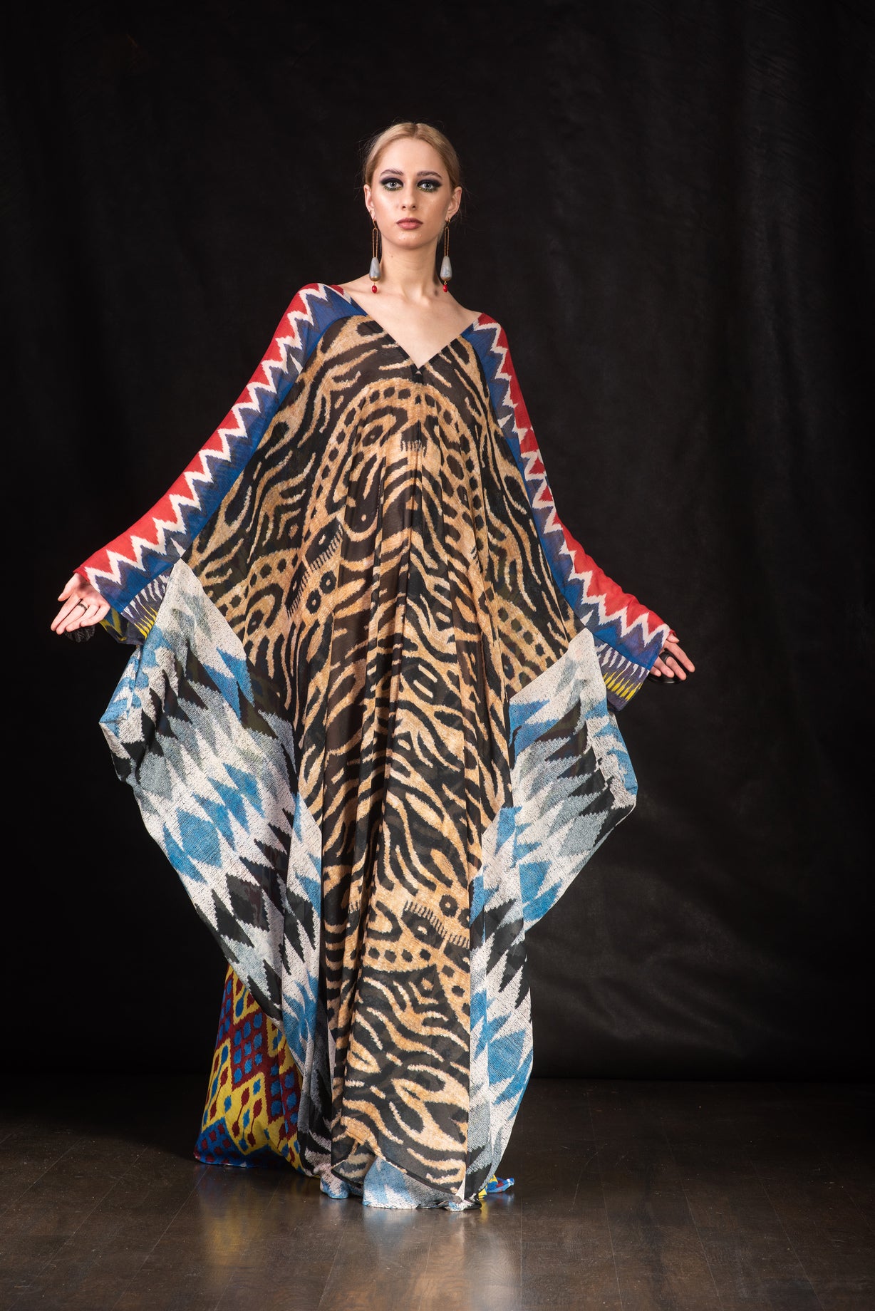 OPTIMISM - 17 KAFTAN DRESS
