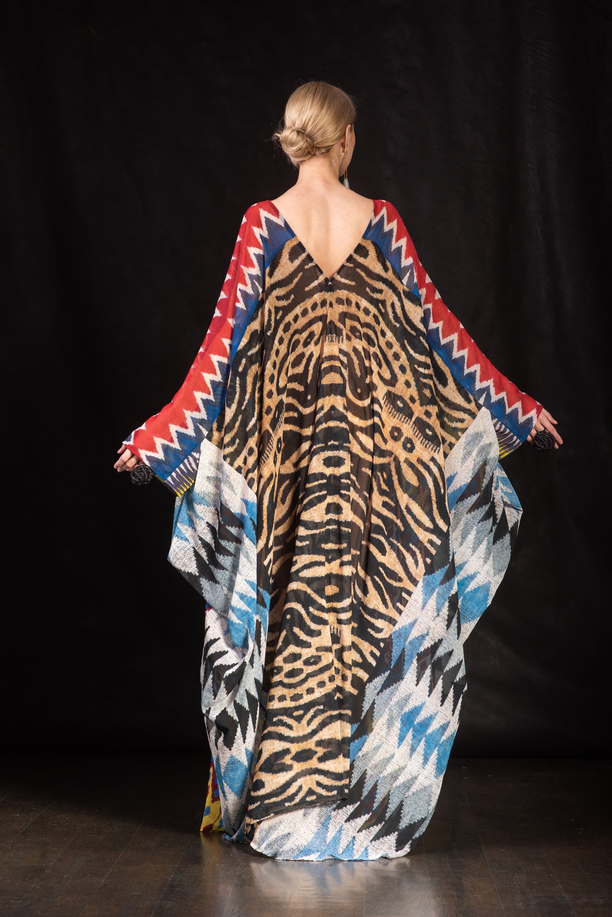 OPTIMISM - 17 KAFTAN DRESS