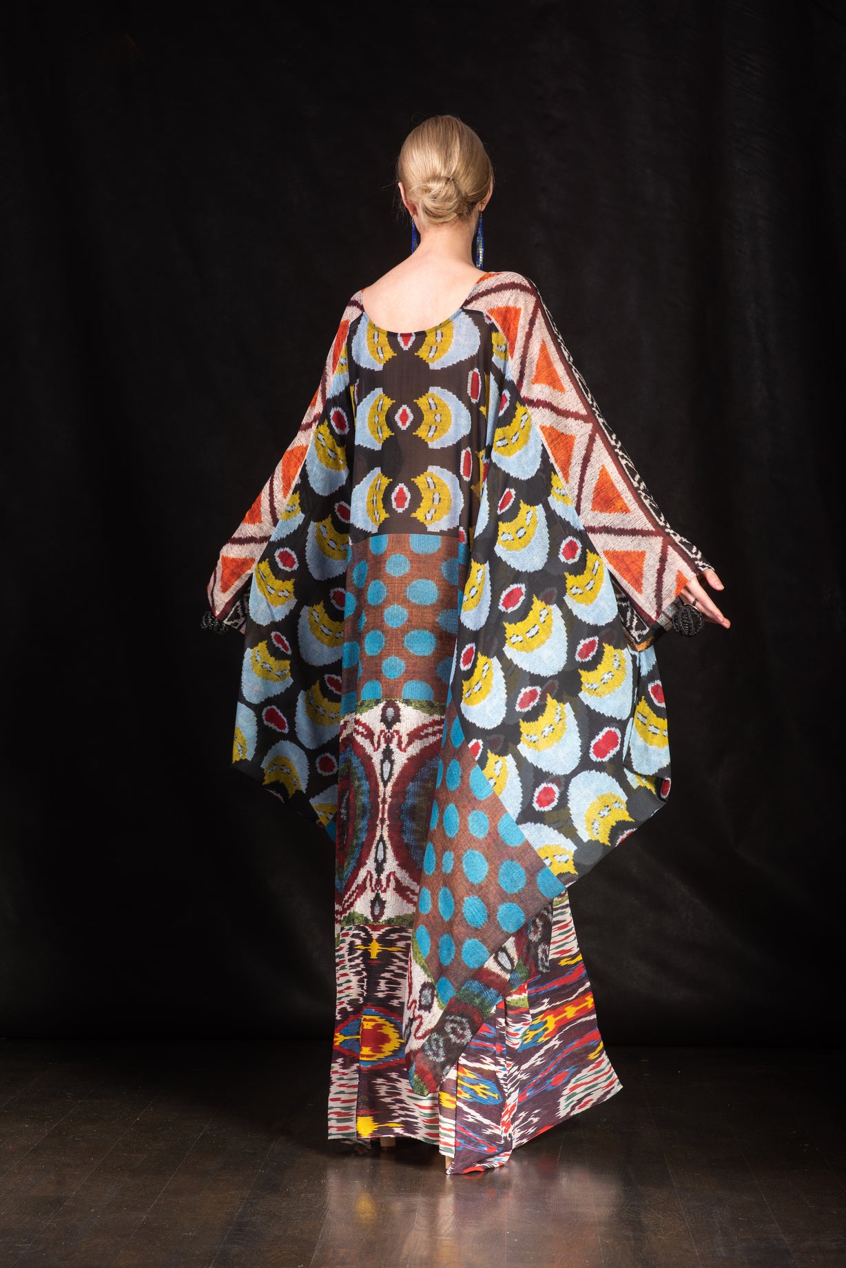 OPTIMISM - 18 KAFTAN DRESS