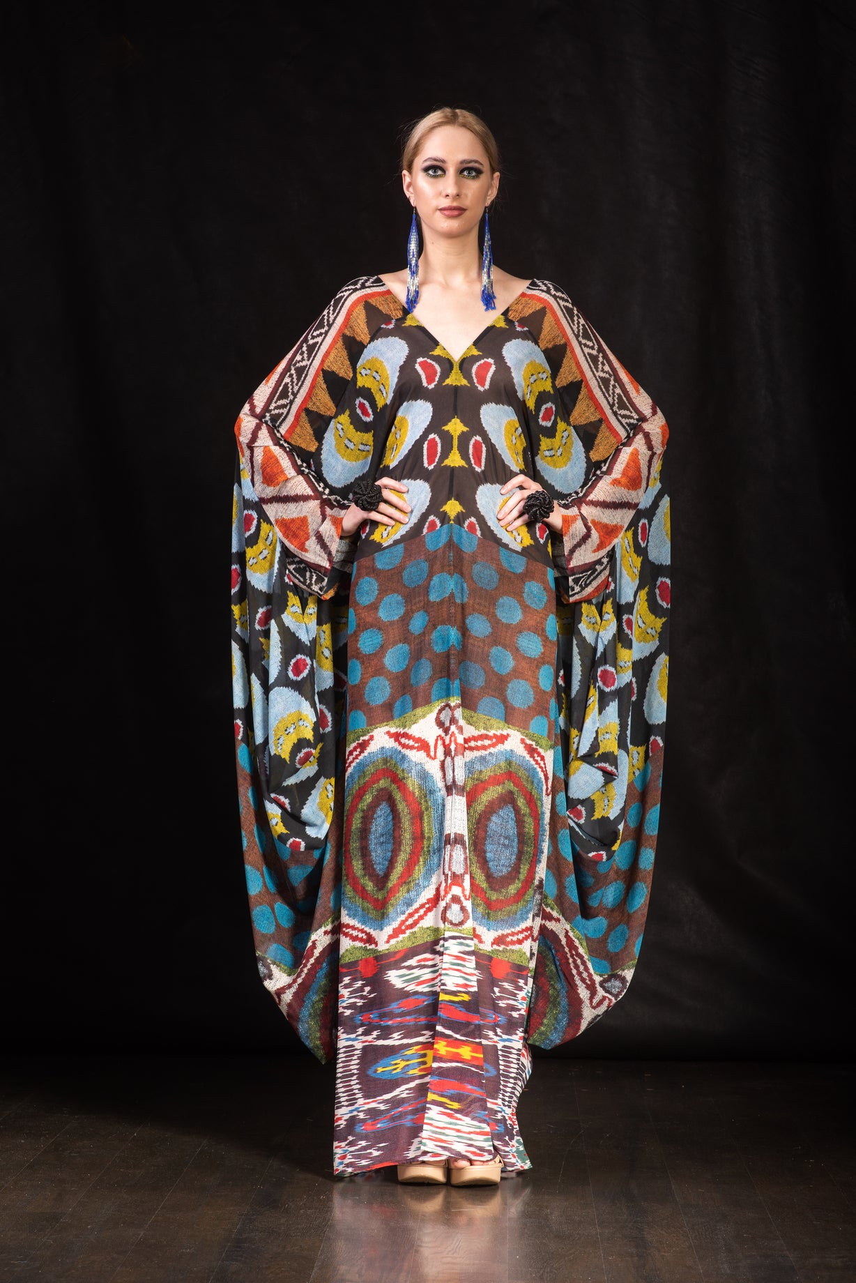 OPTIMISM - 18 KAFTAN DRESS
