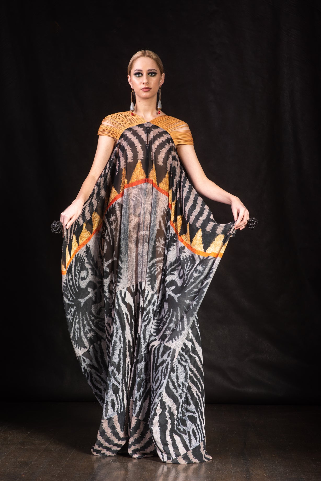 OPTIMISM - 32 KAFTAN DRESS