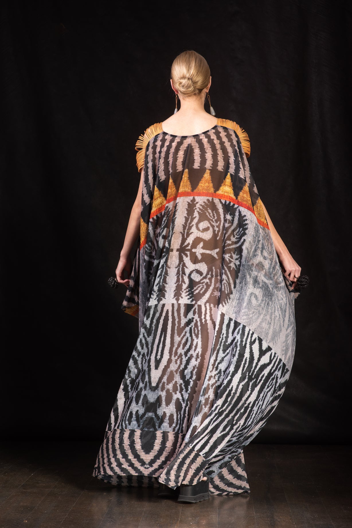 OPTIMISM - 32 KAFTAN DRESS
