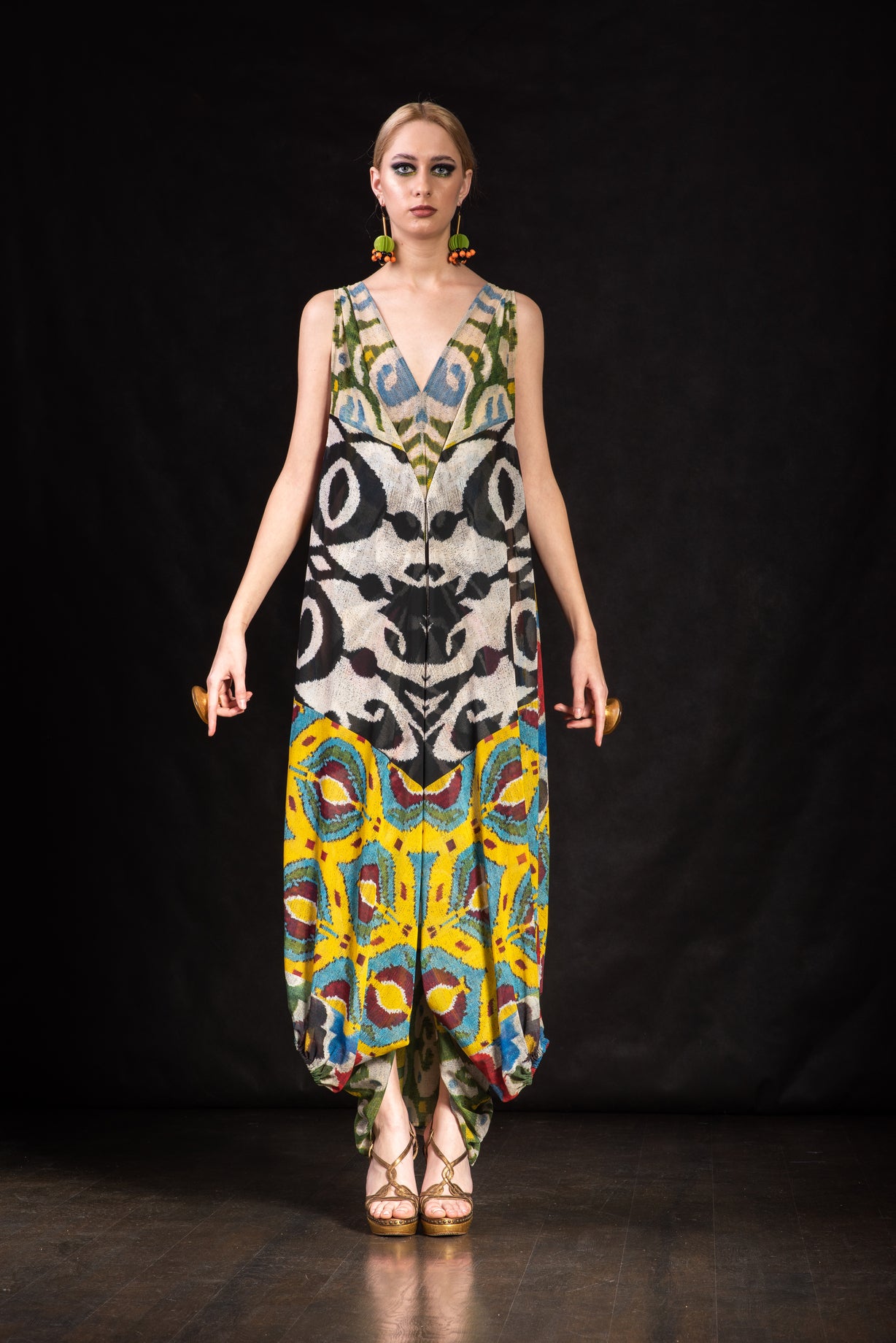 OPTIMISM - 61 KAFTAN DRESS