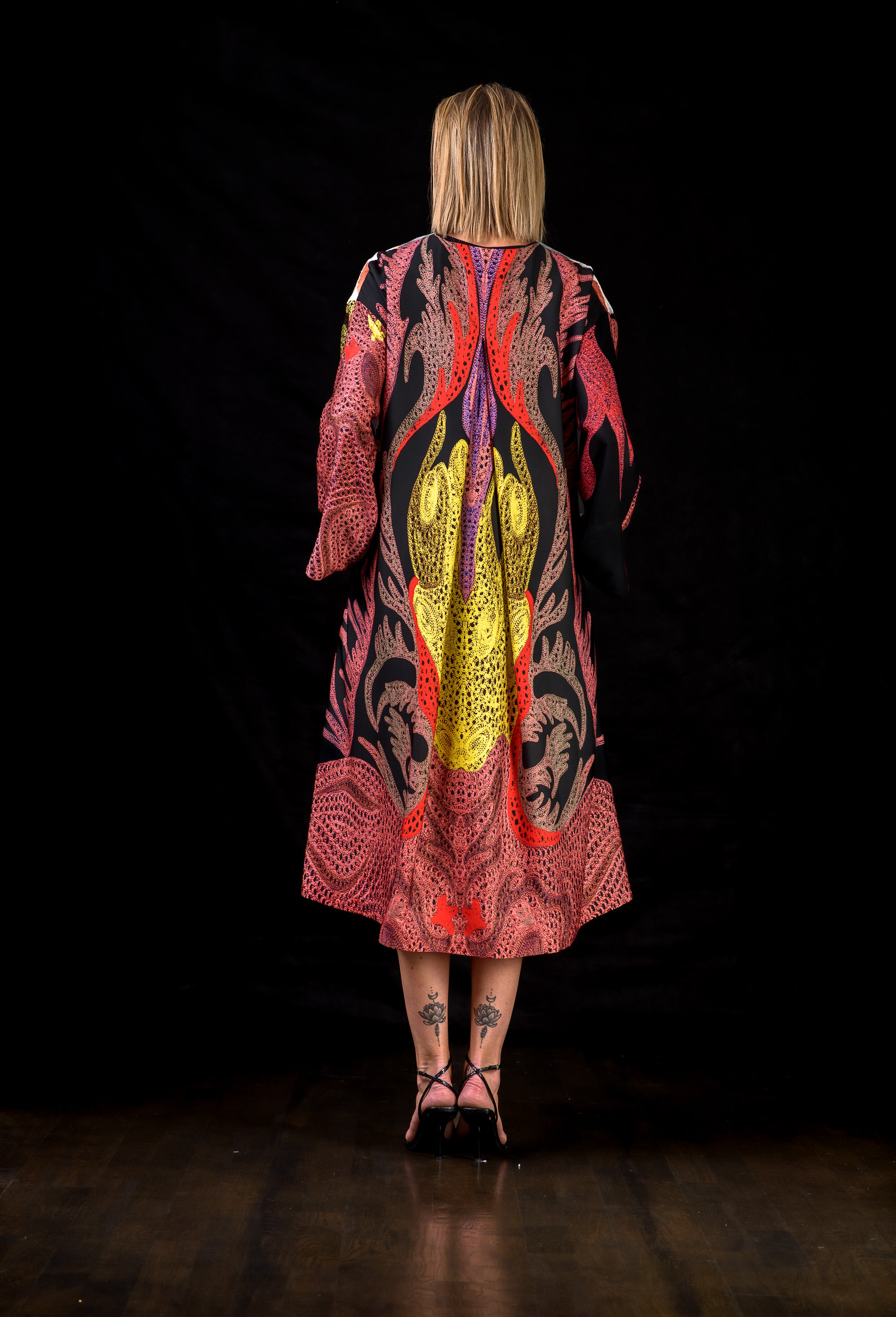 Whispers of the earth - 19 Kimono