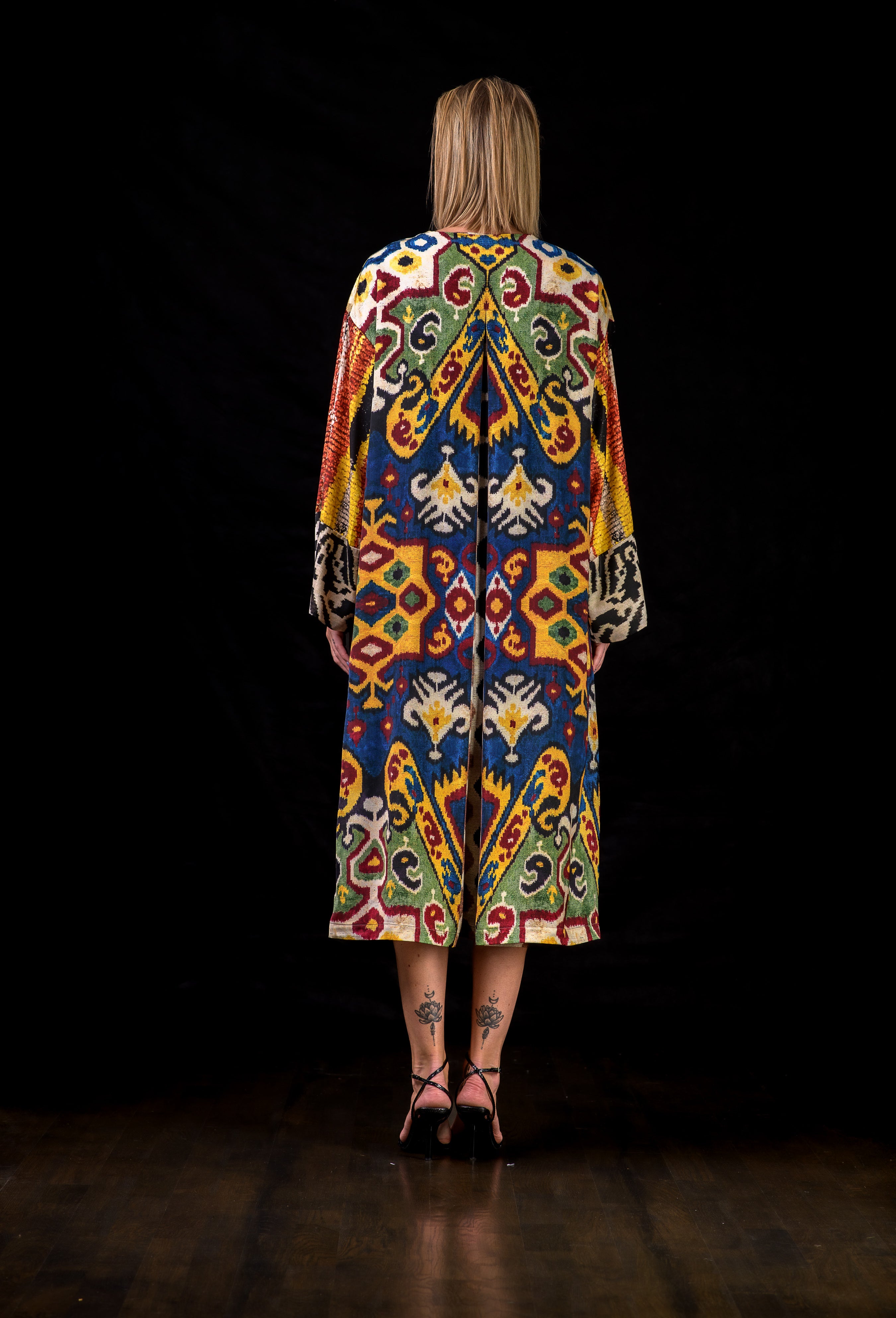 Whispers of the earth - 22 Kimono