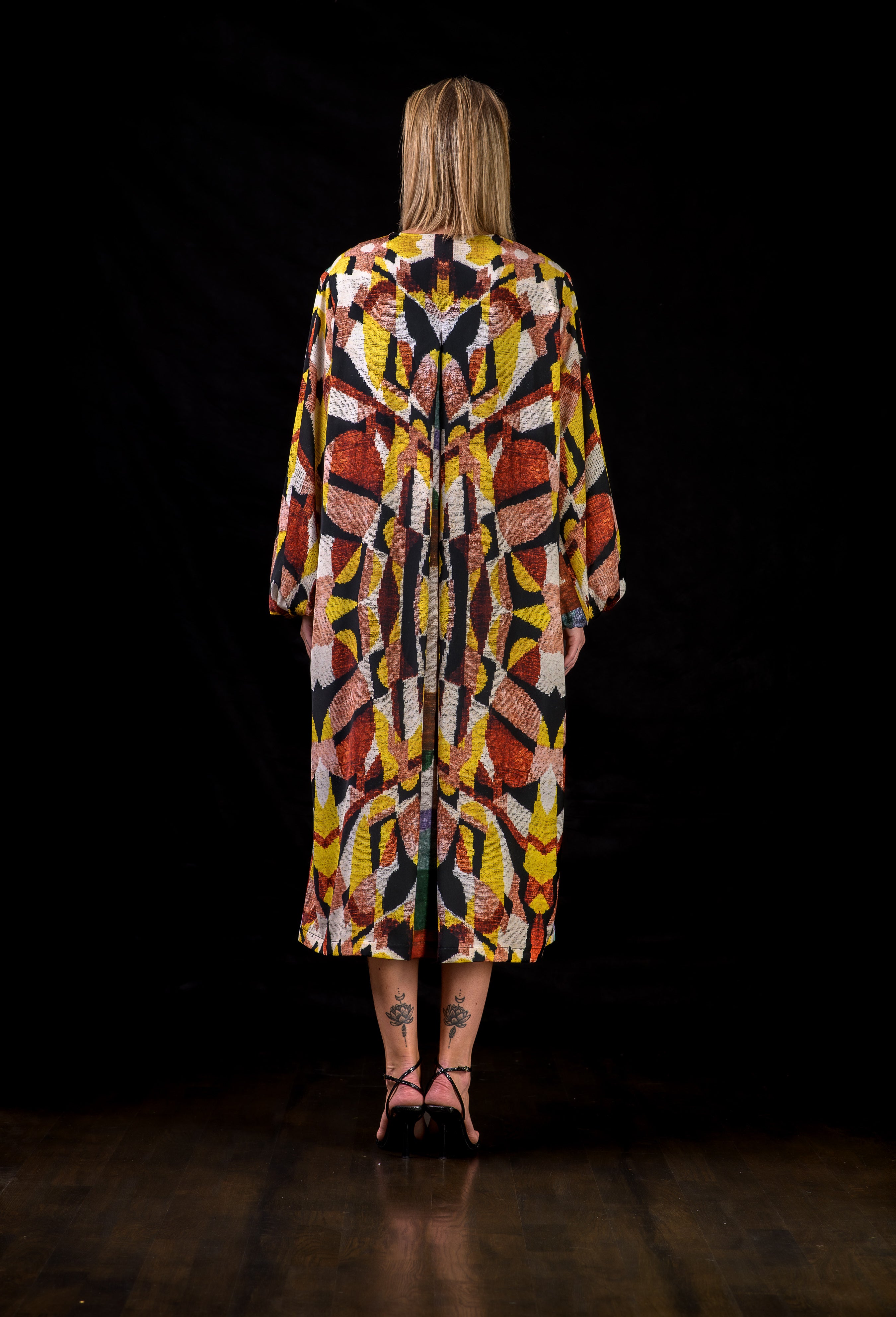 Whispers of the earth - 24 Kimono