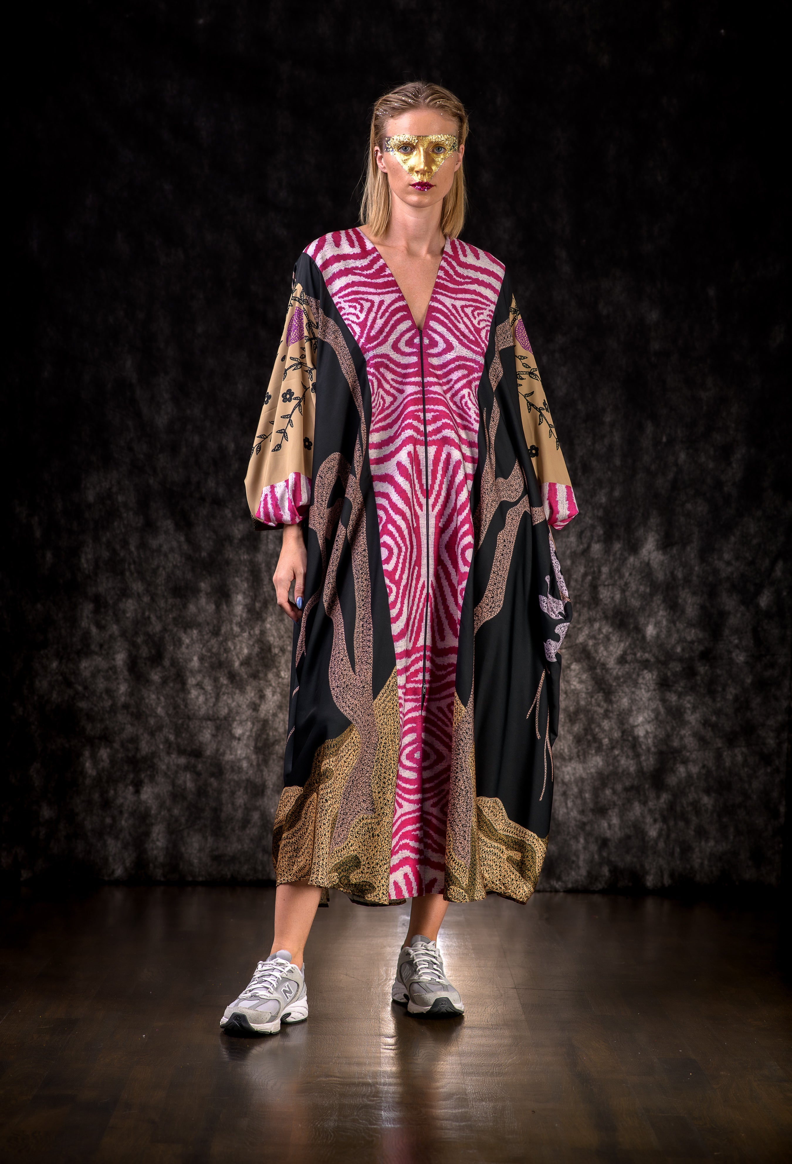 Whispers of the earth - 27 Kimono