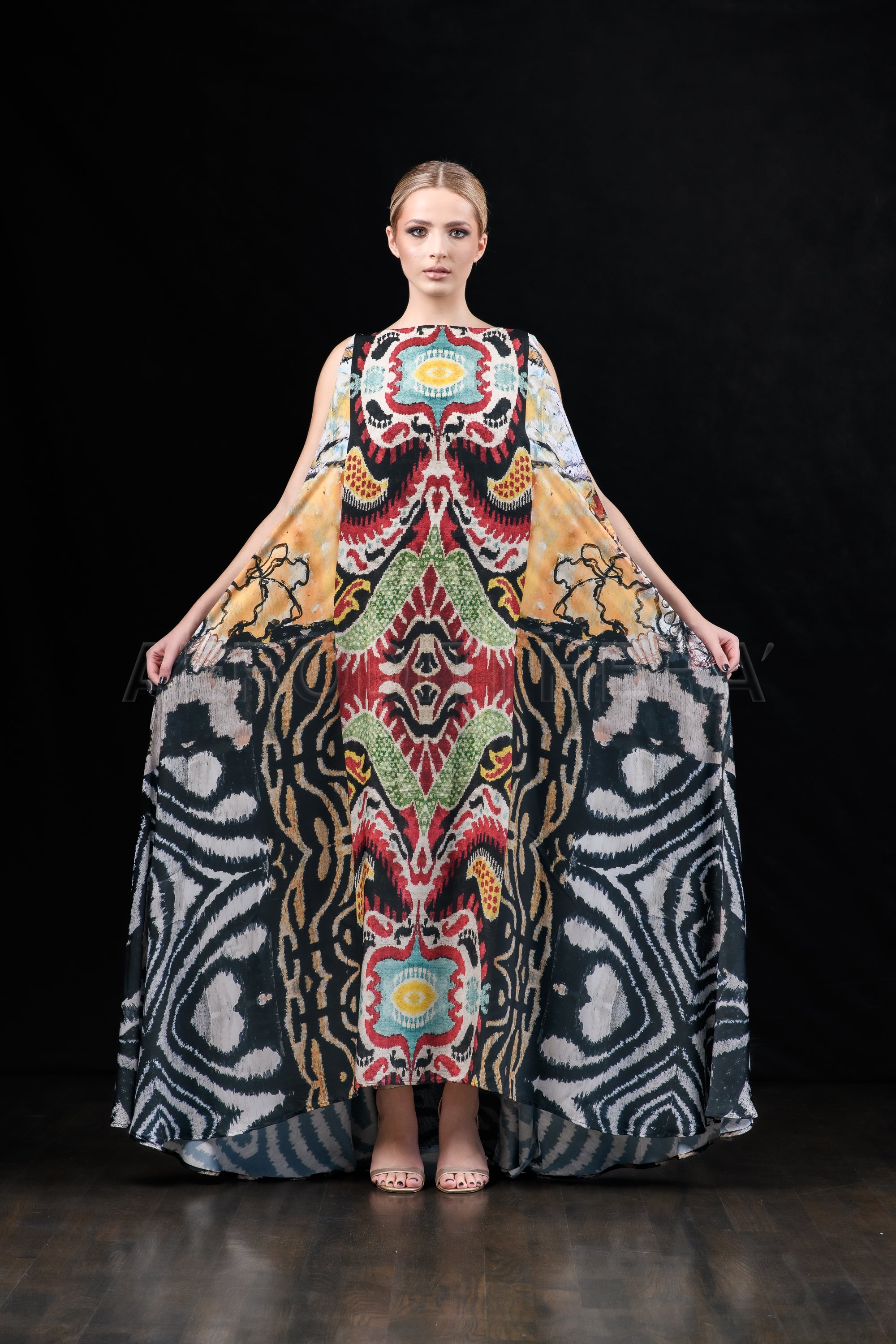 She in the wind - 03 Kaftan Dress