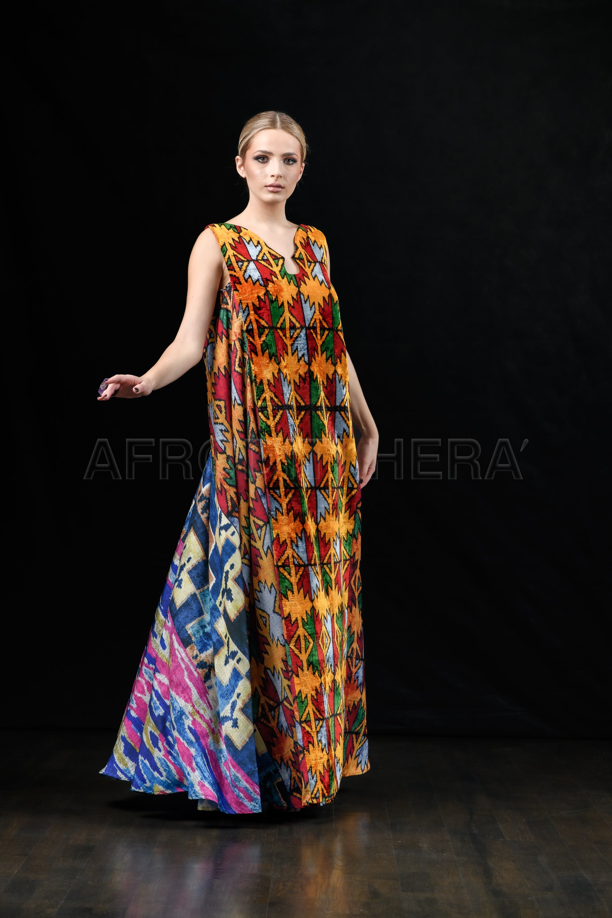 She in the wind - 09 Kaftan Dress