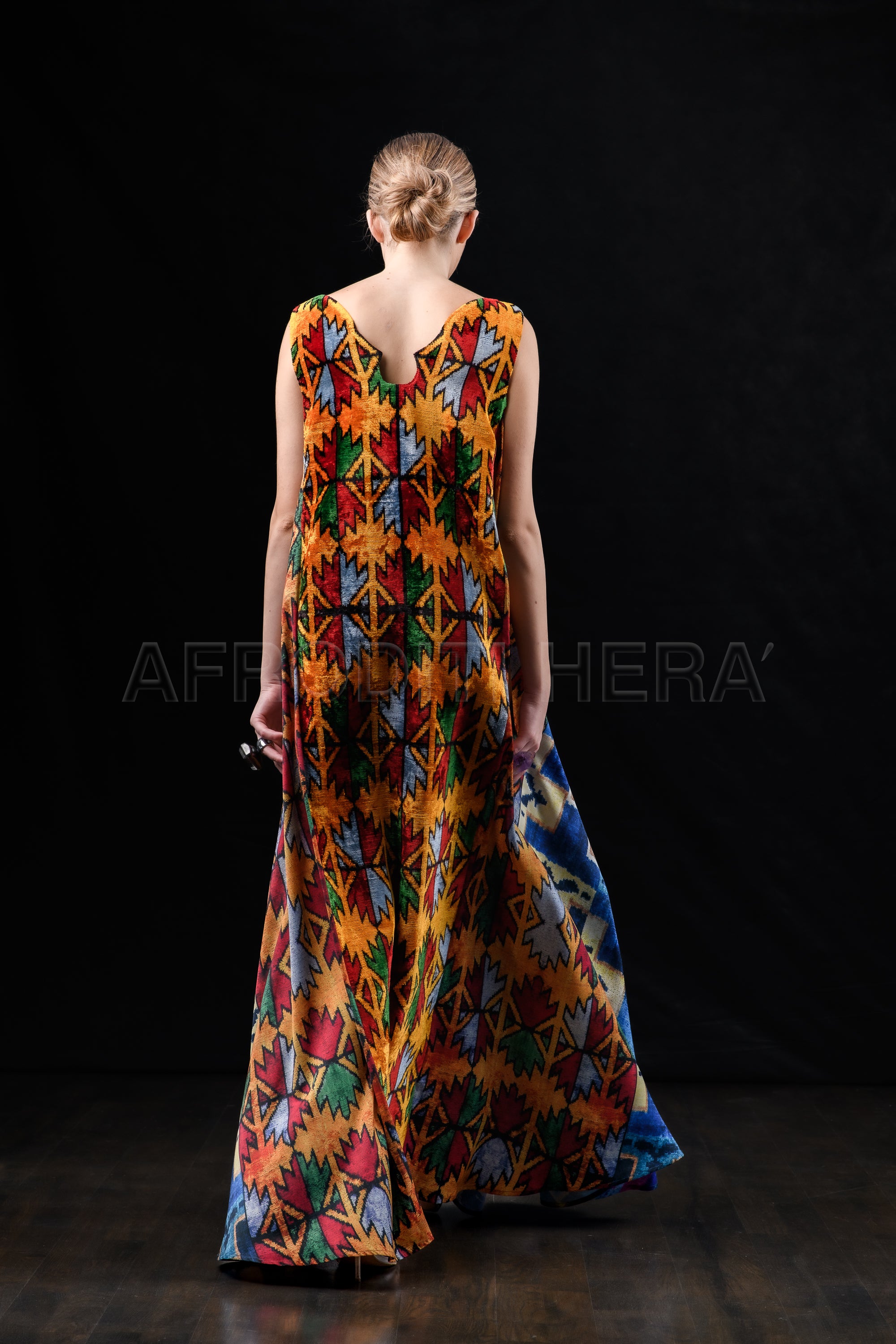 She in the wind - 09 Kaftan Dress
