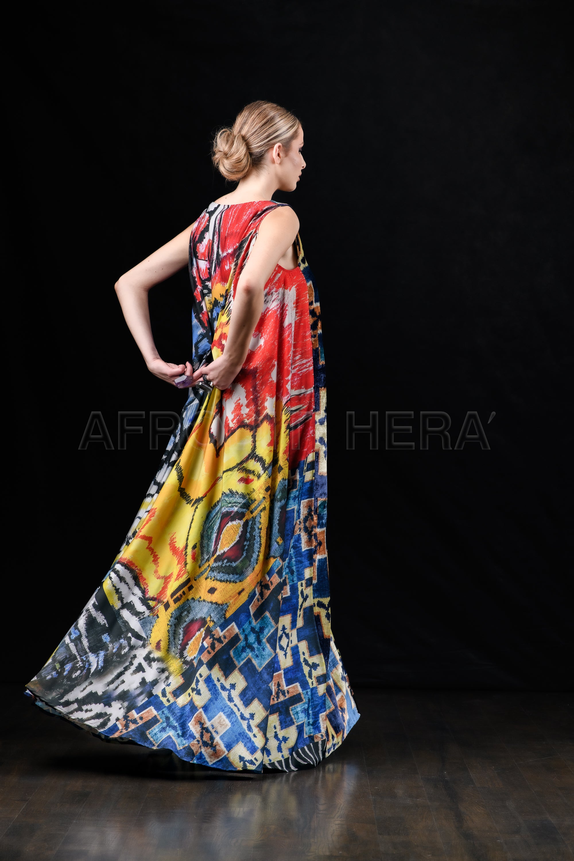 She in the wind - 10 Kaftan Dress