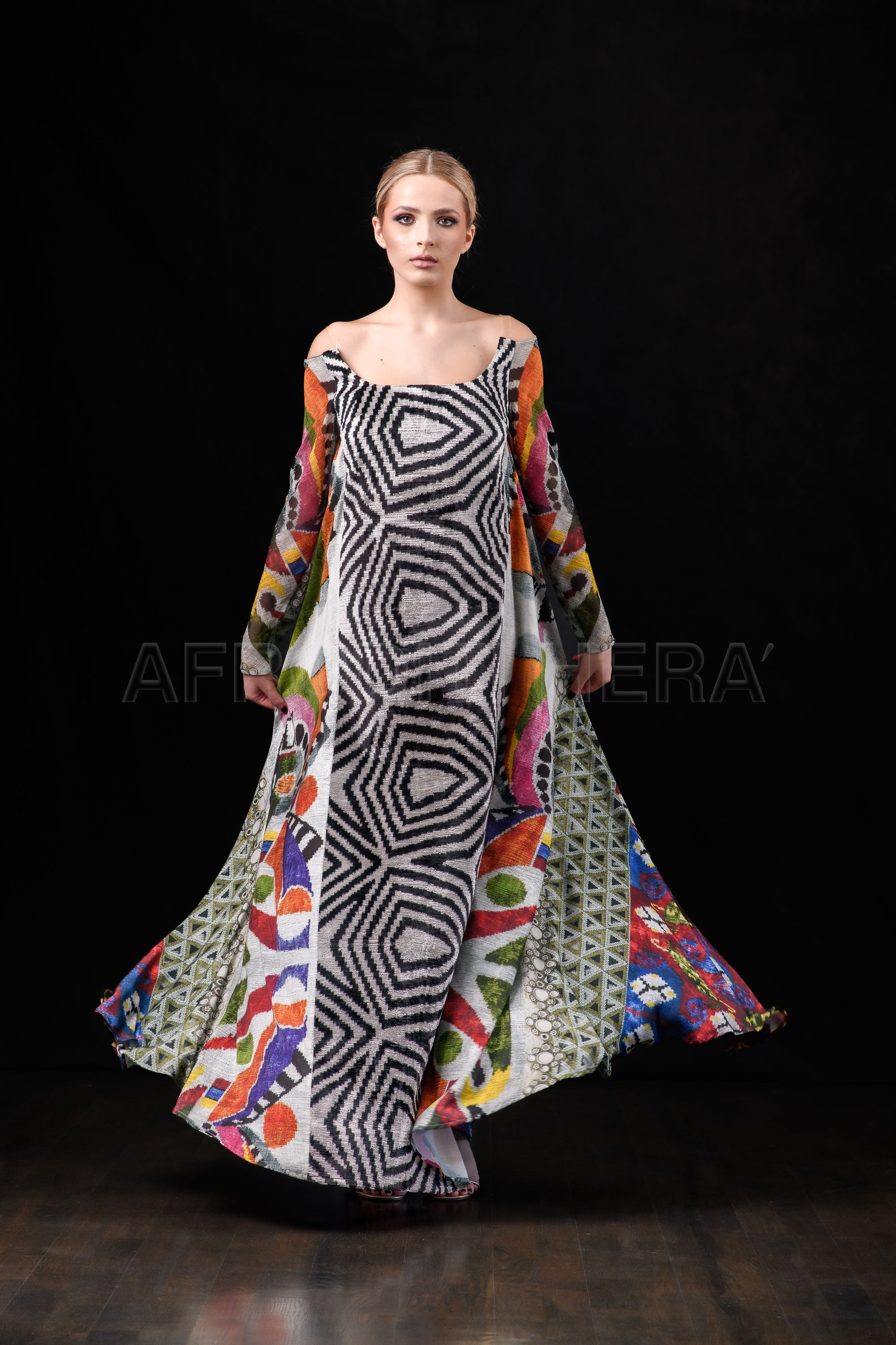 She in the wind - 15 Kaftan Dress