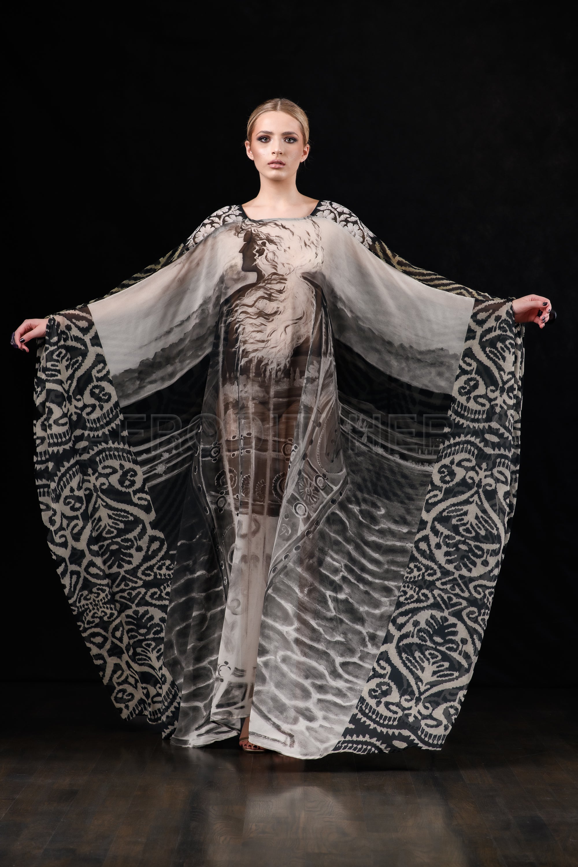 She in the wind - 19 Kaftan Dress