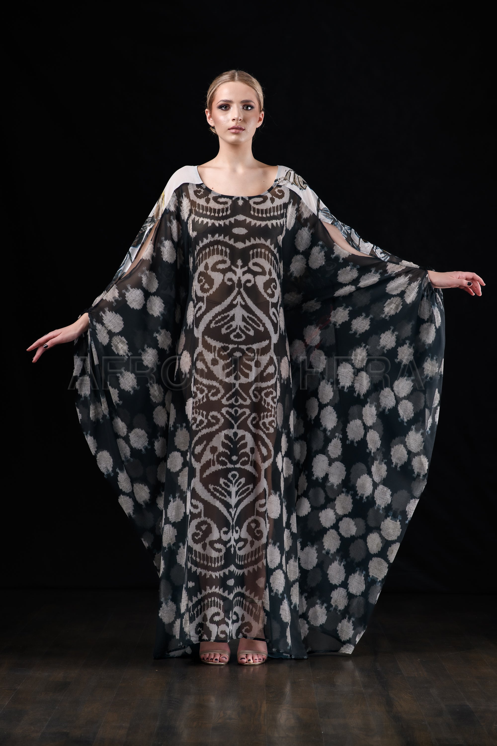 She in the wind - 21 Kaftan Dress