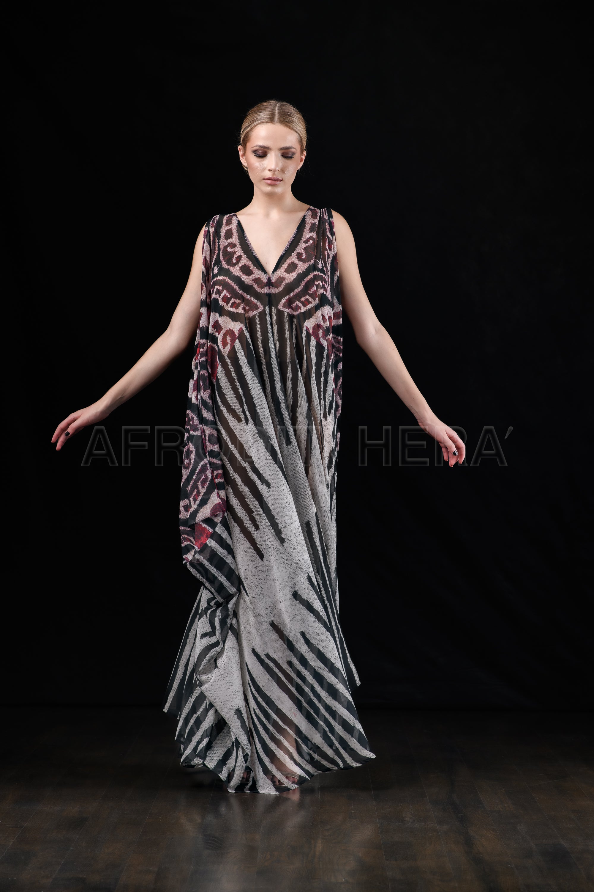 She in the wind - 23 Kaftan Dress