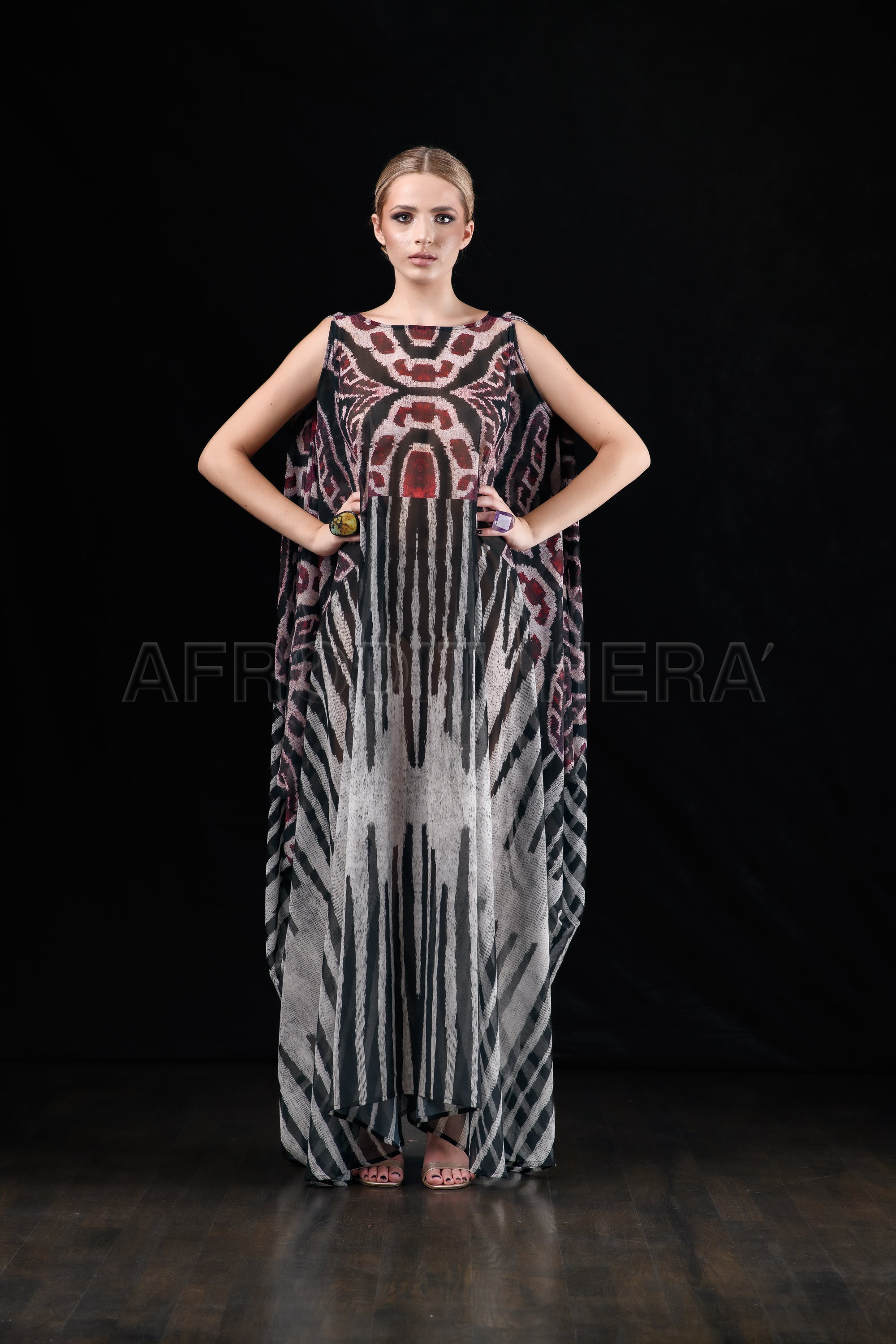 She in the wind - 23 Kaftan Dress