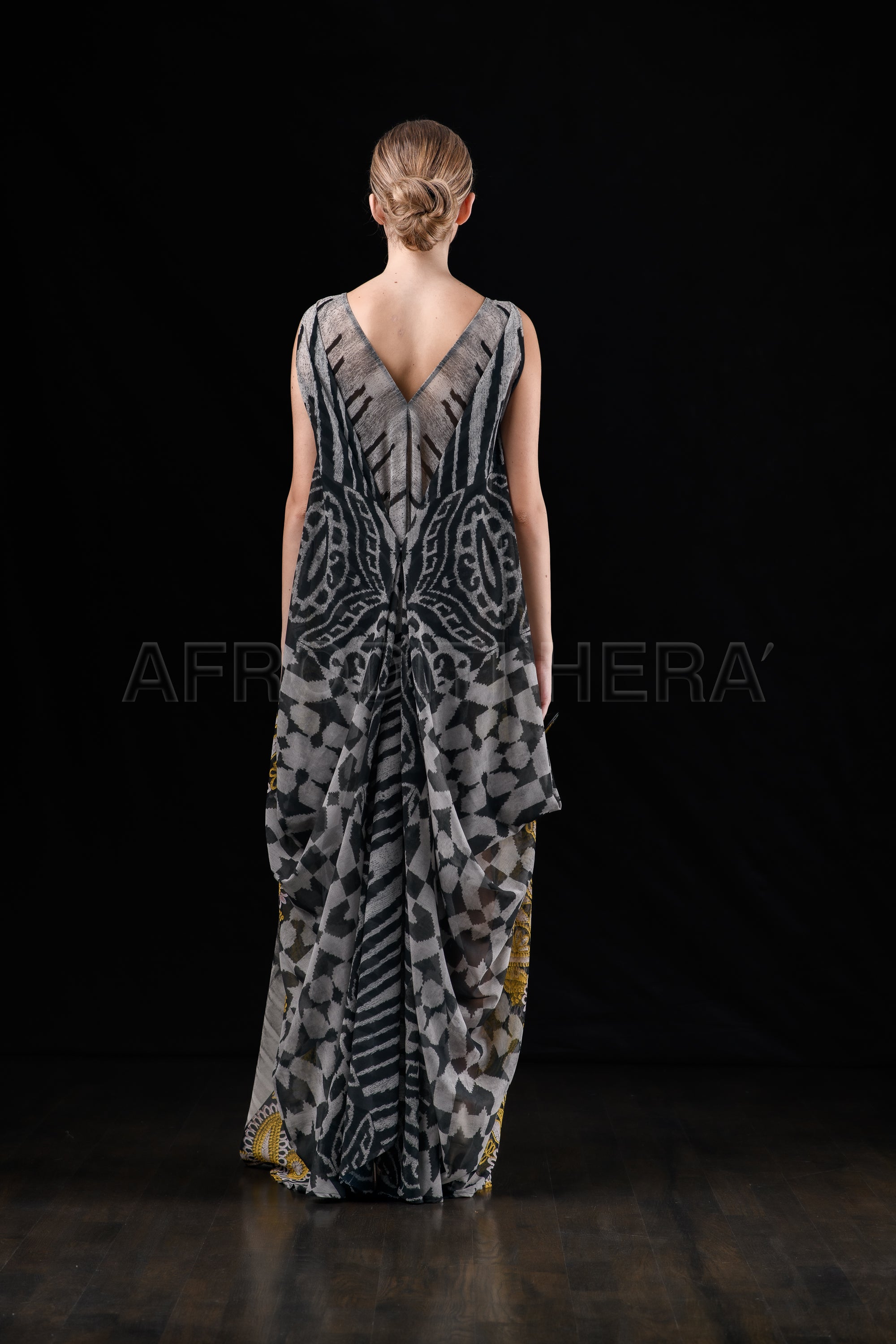 She in the wind - 24 Kaftan Dress
