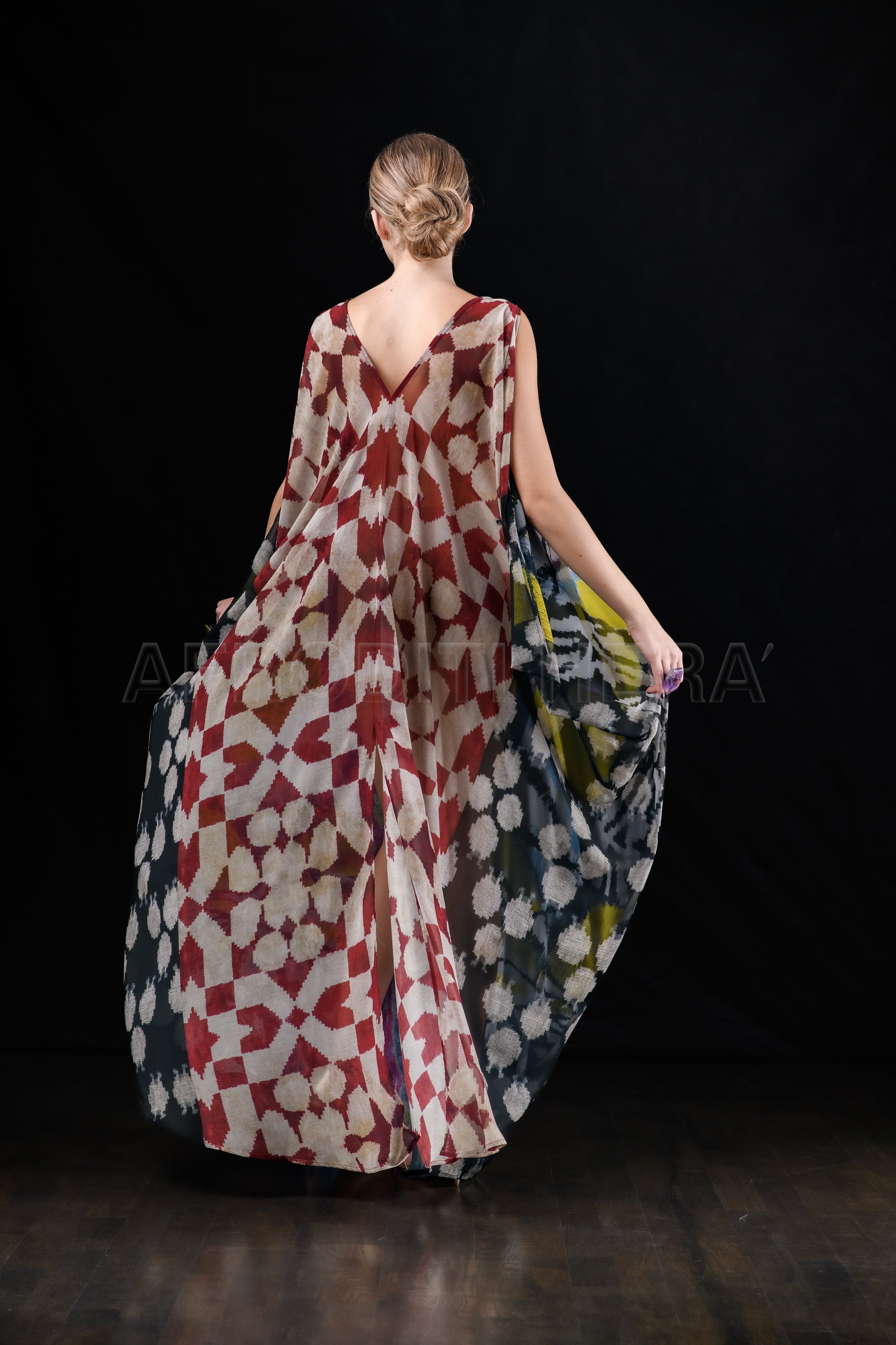 She in the wind - 30 Kaftan Dress
