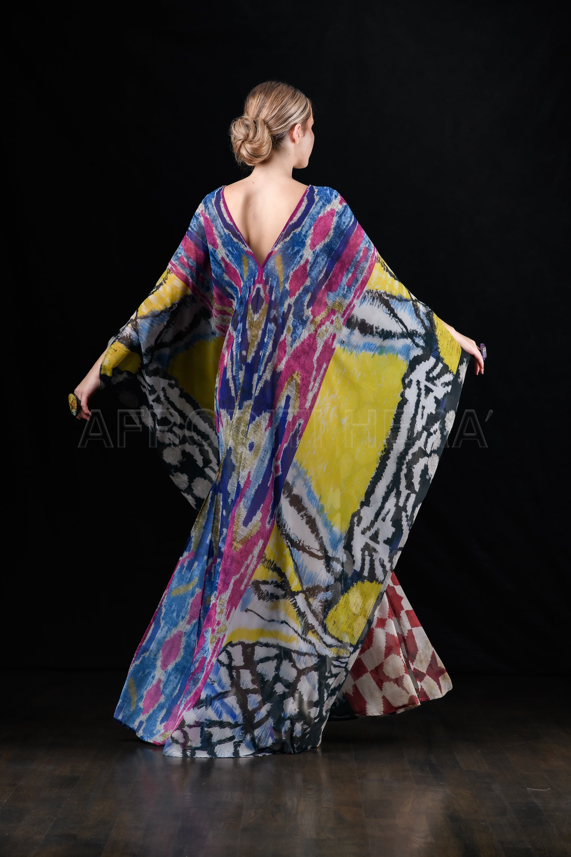 She in the wind - 30 Kaftan Dress