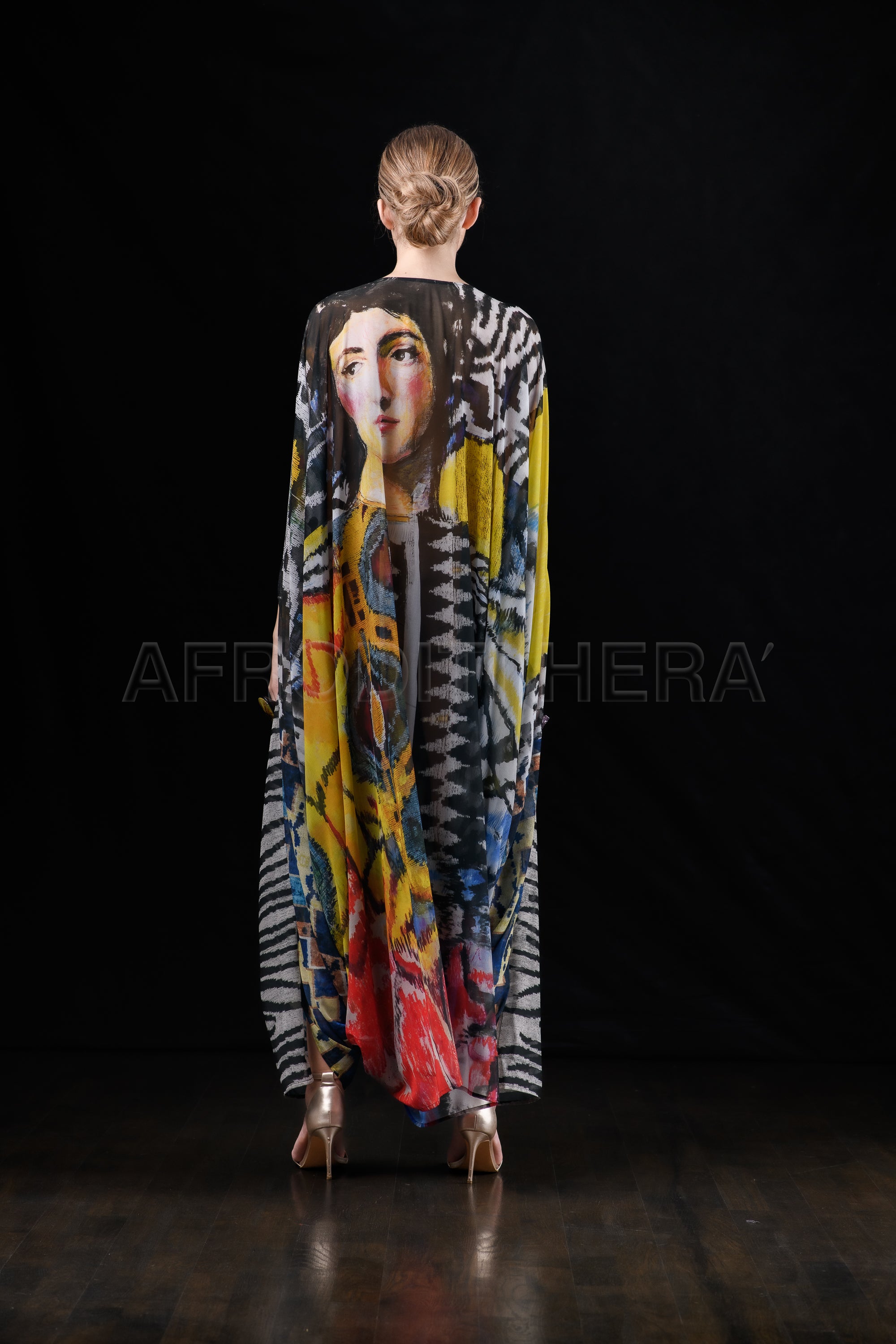 She in the wind - 35 Kaftan Dress
