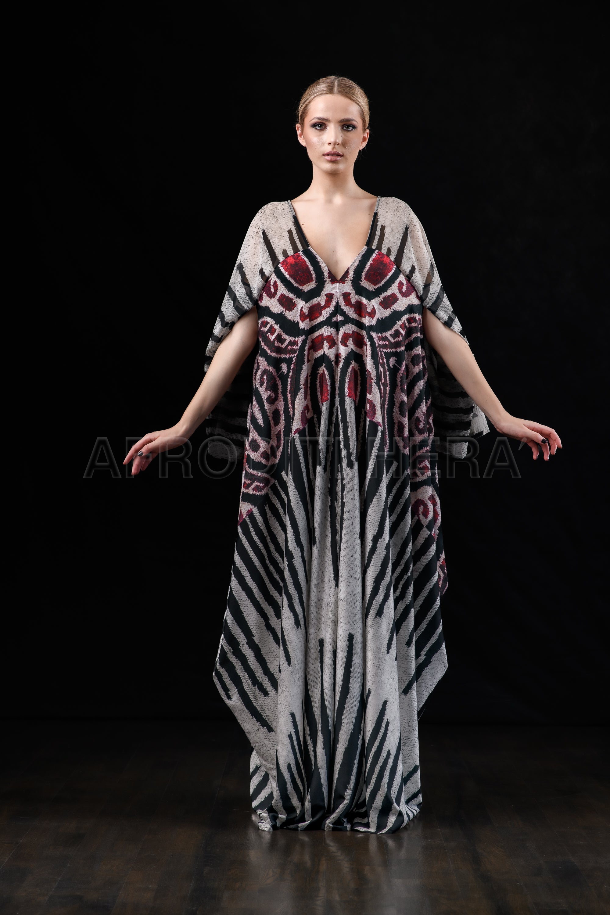 She in the wind - 39 Kaftan Dress