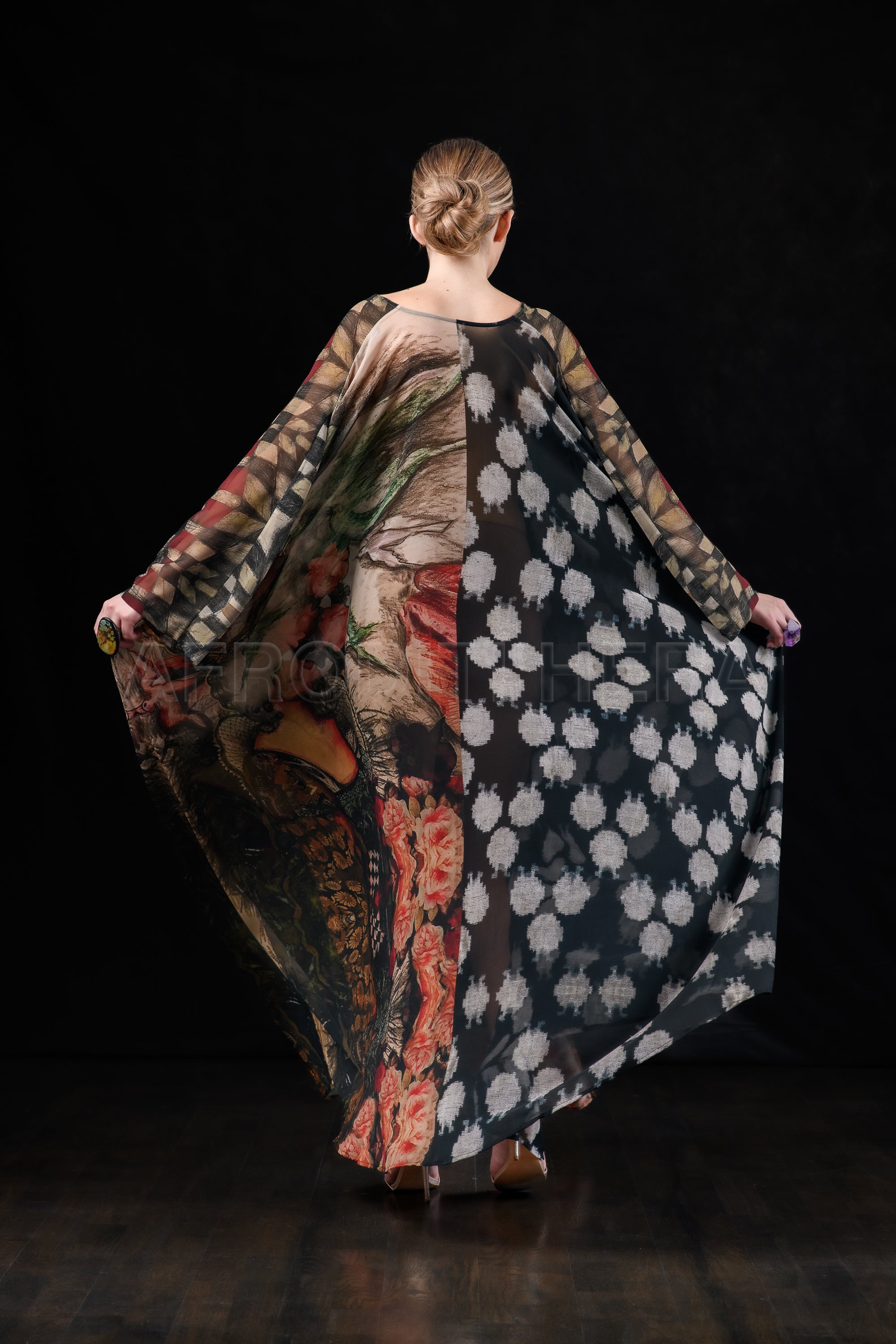 She in the wind - 41 Kaftan Dress