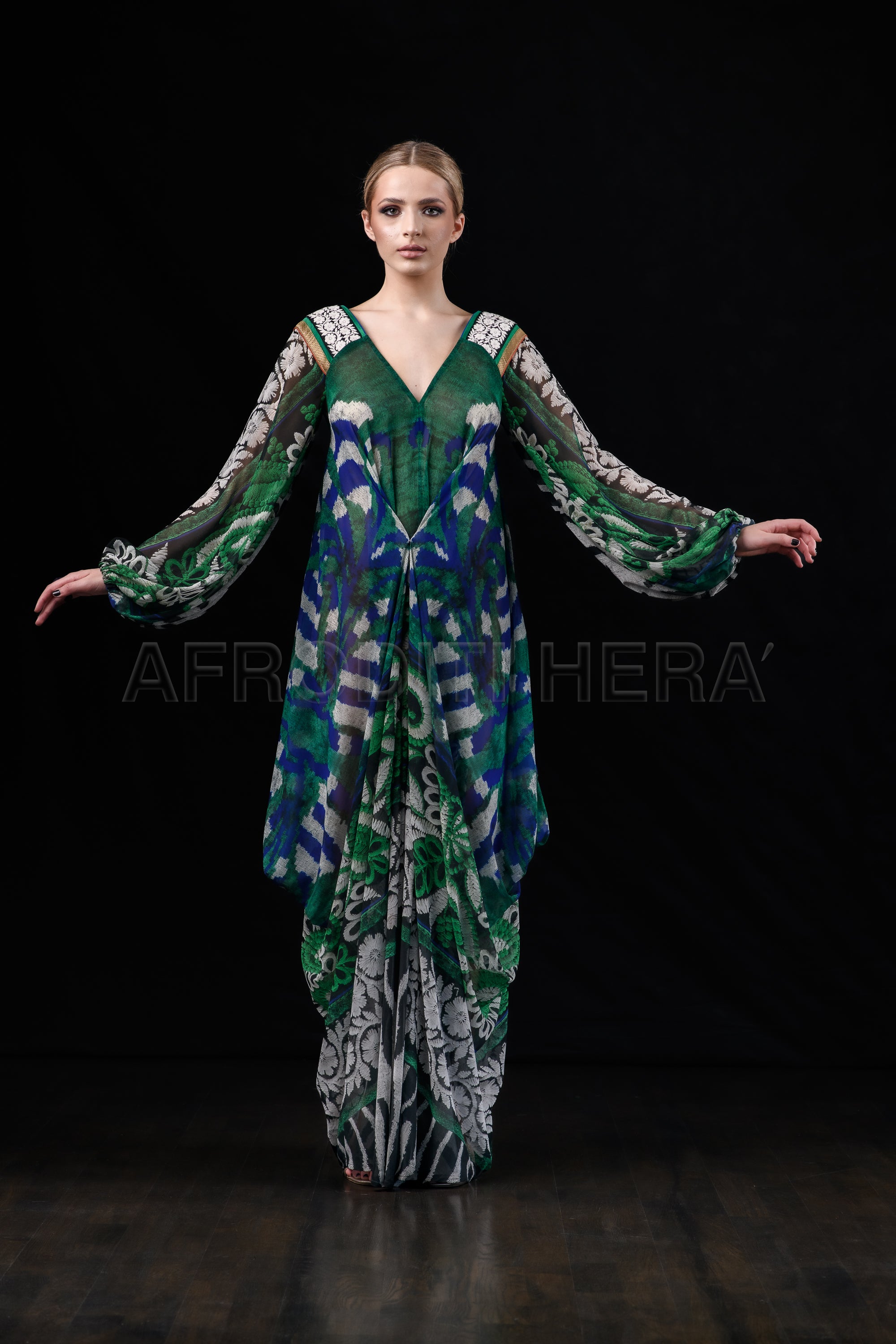 She in the wind - 43 Kaftan Dress