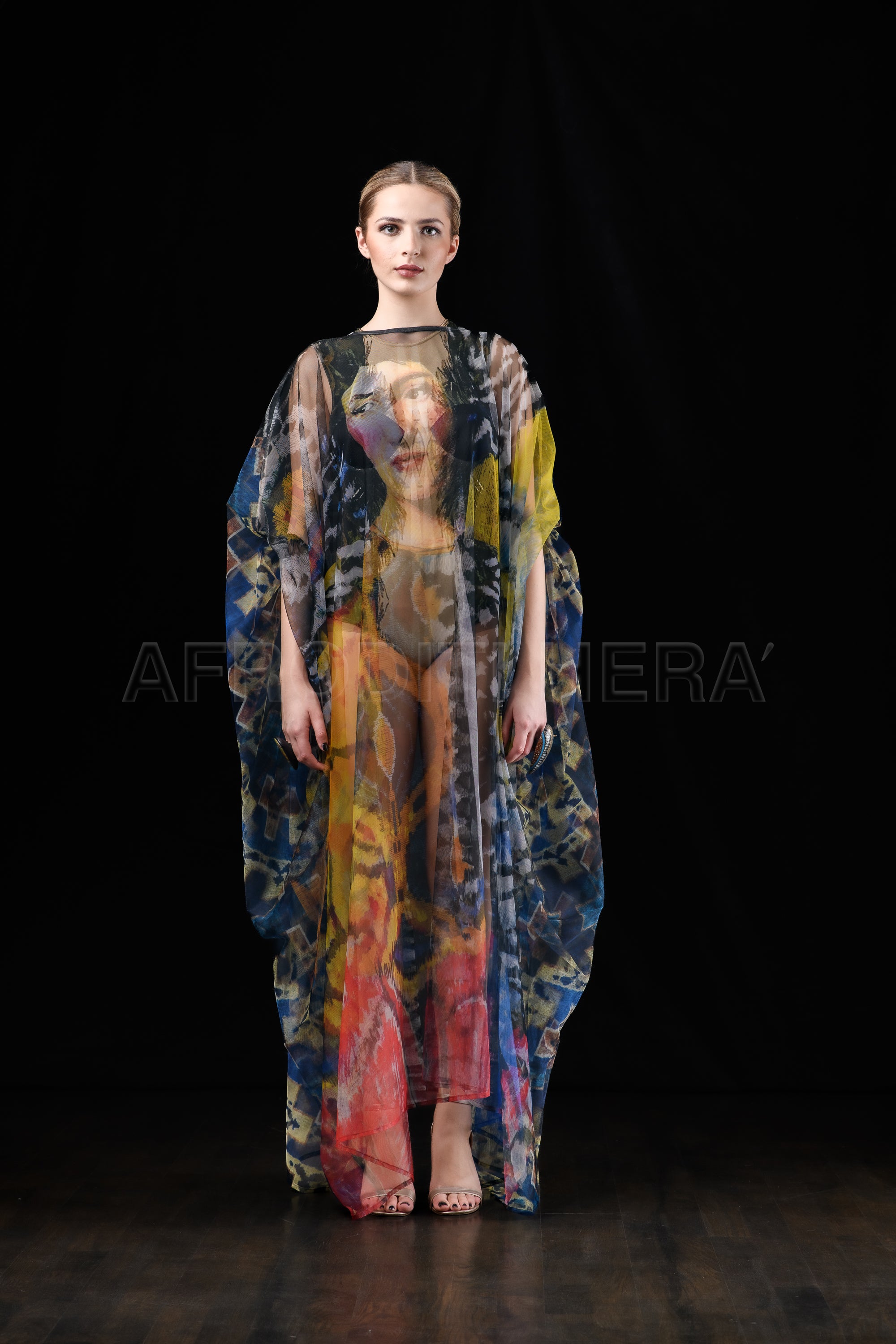 She in the wind - 45 Tulle Tunic