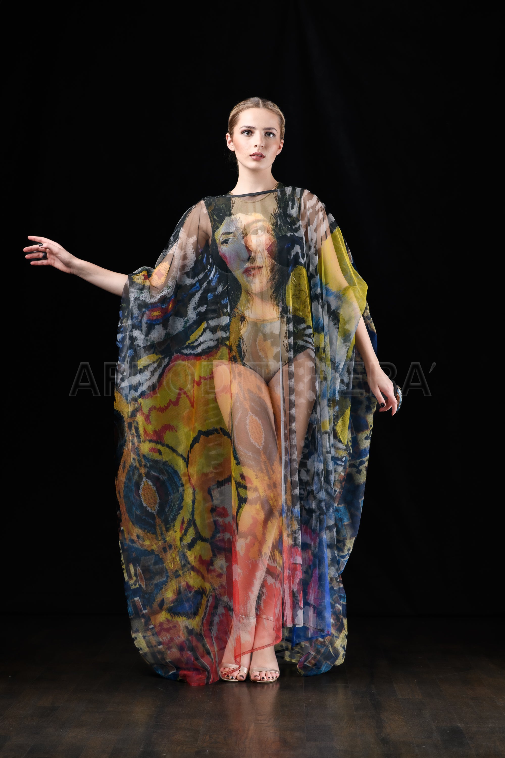 She in the wind - 45 Tulle Tunic