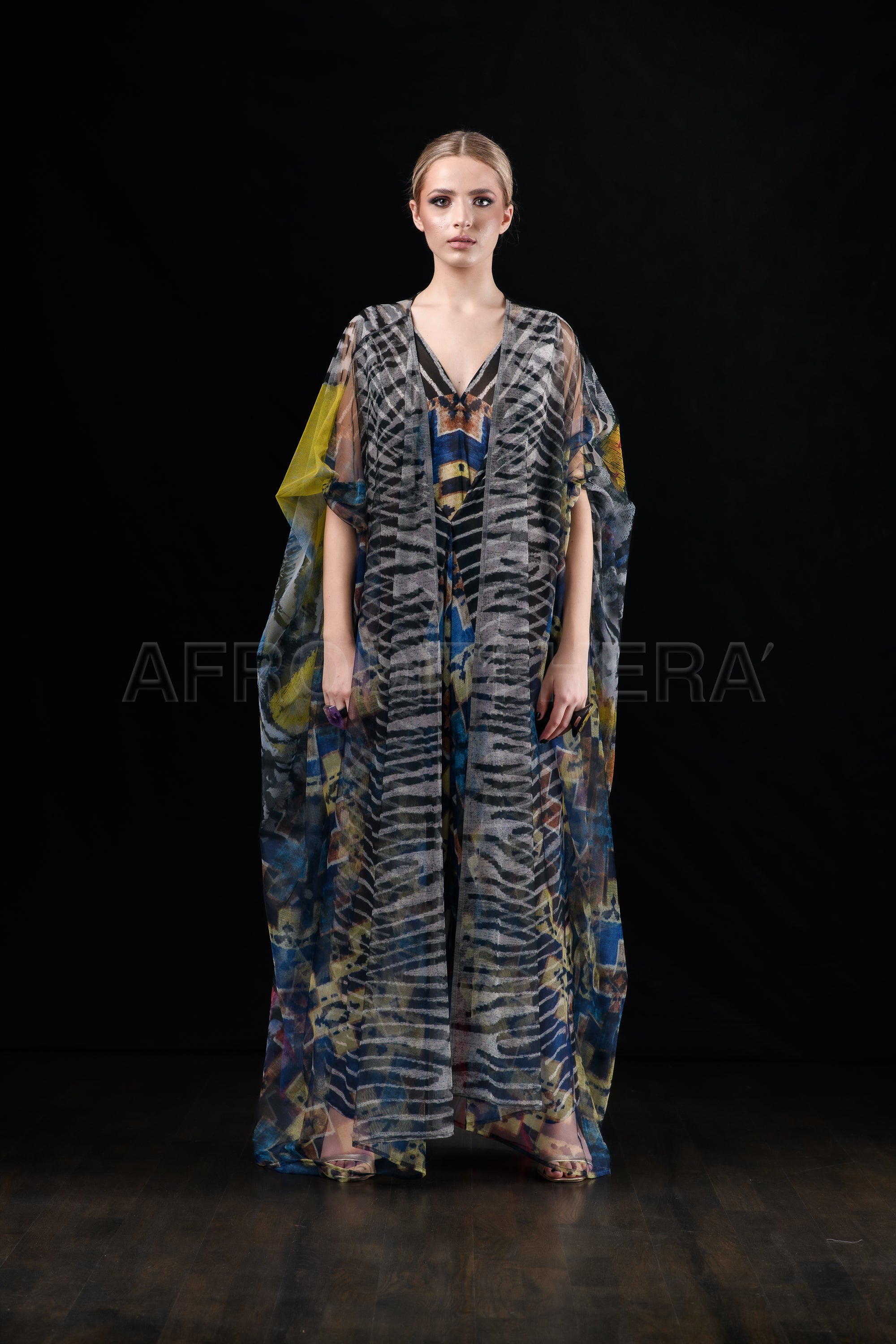 She in the wind - 45 Tulle Tunic