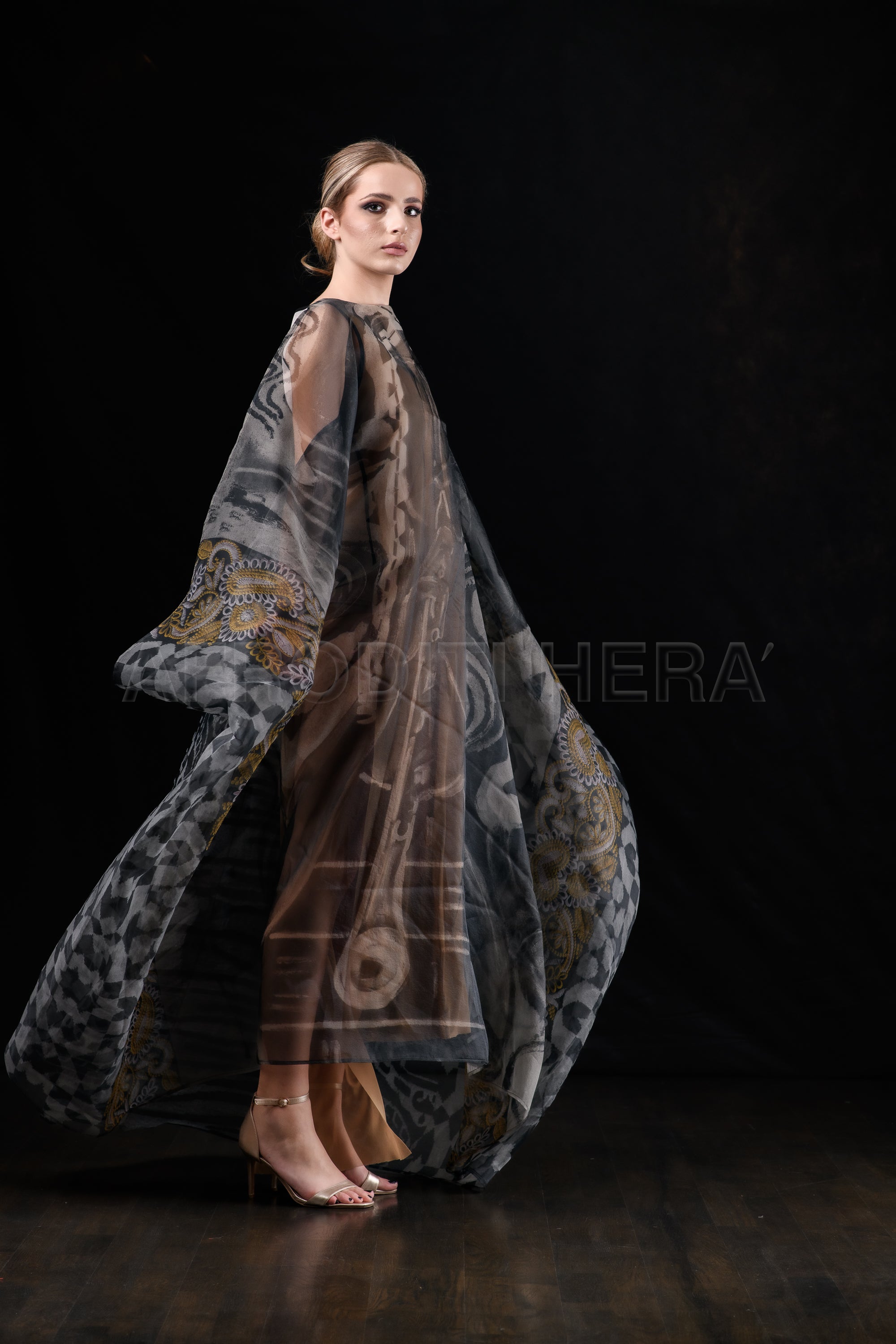 She in the wind - 49 Dress