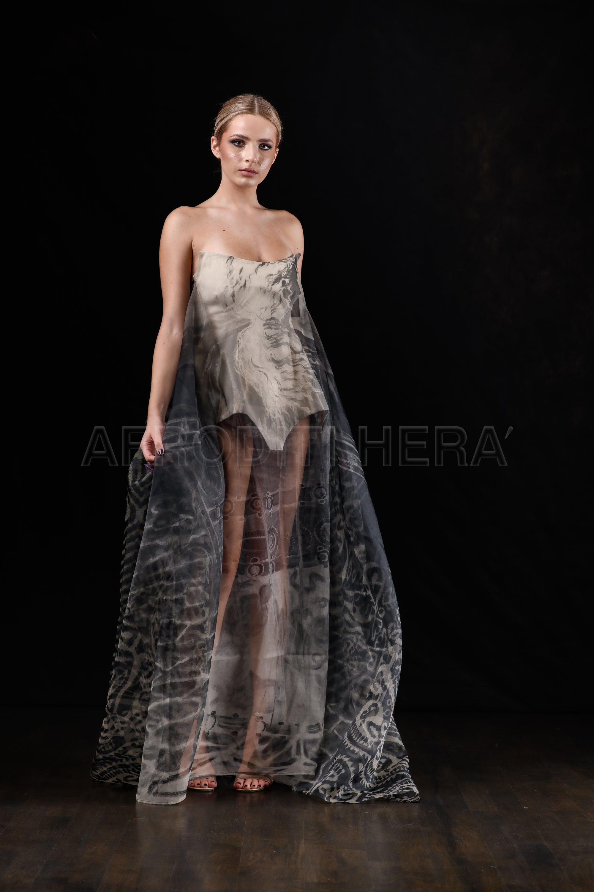 She in the wind - 50 Dress