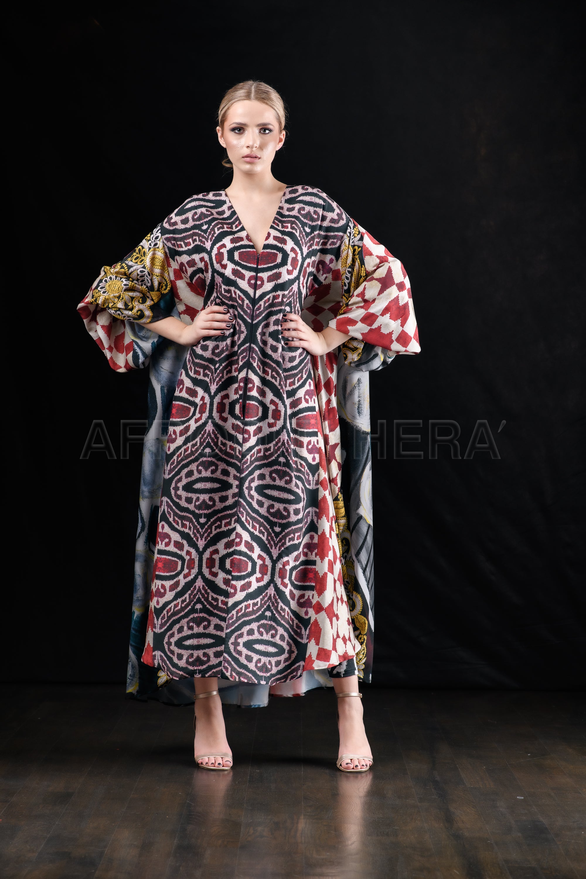 She in the wind - 54 Kimono