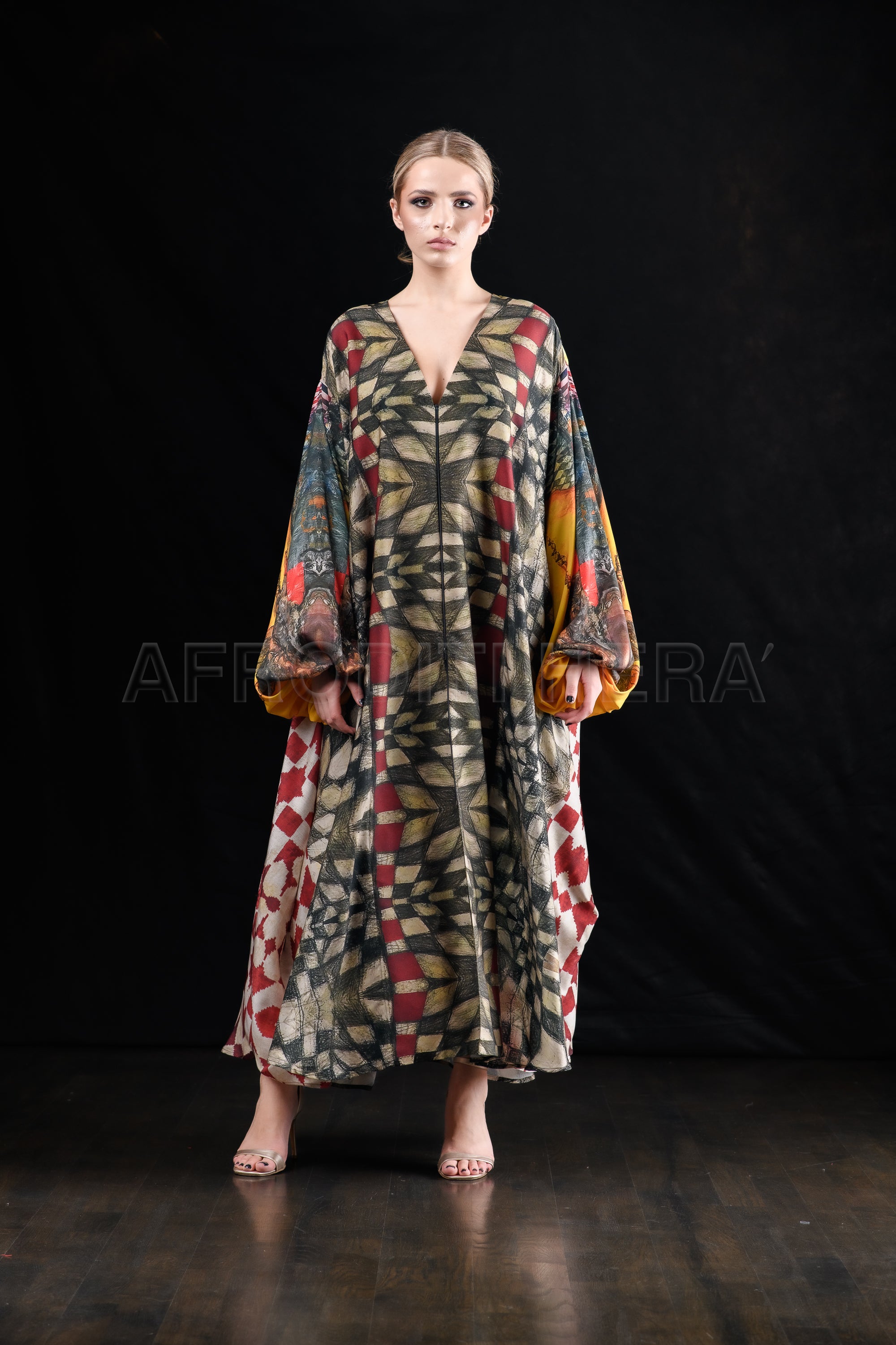 She in the wind - 55 Kimono