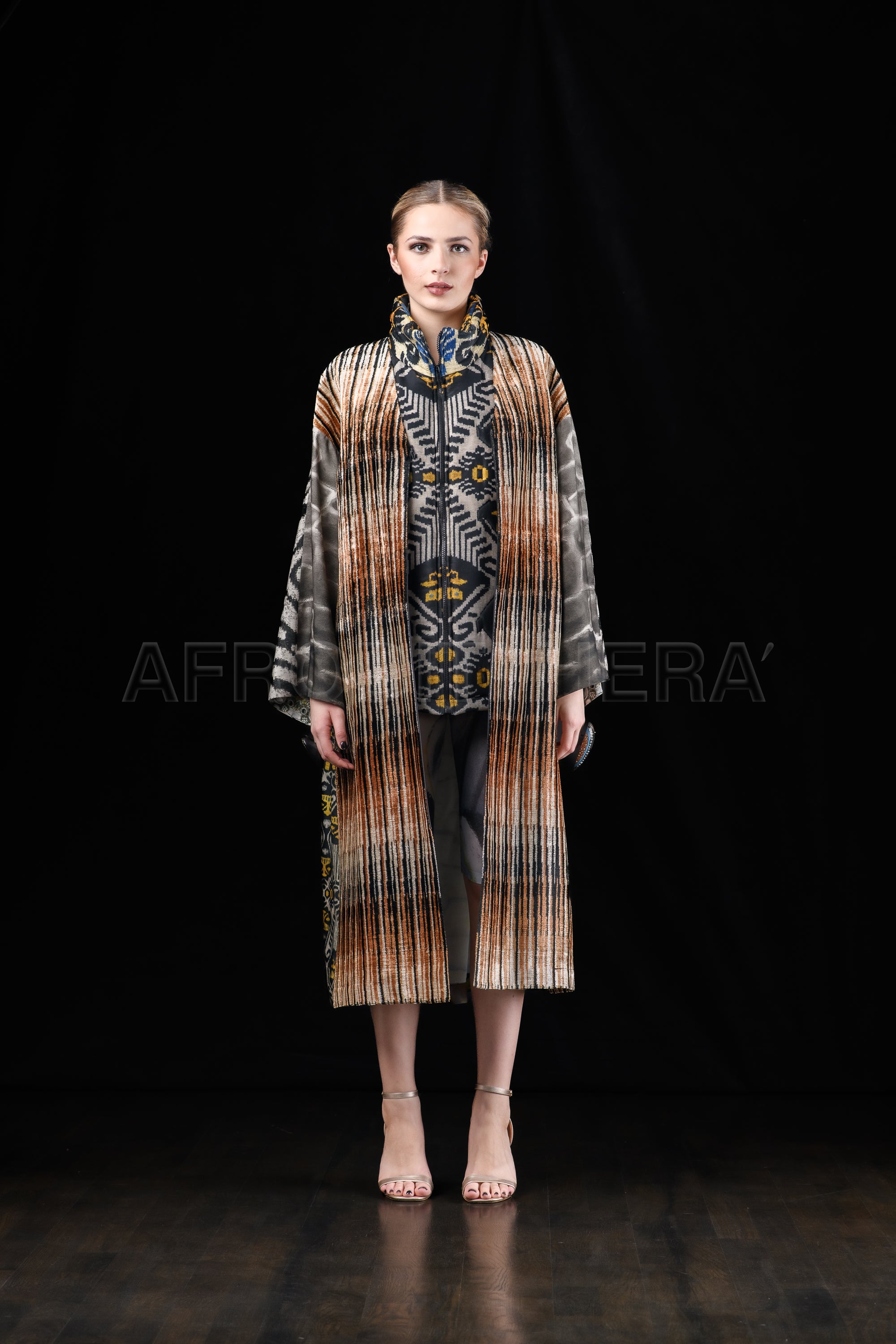 She in the wind - 58A Kimono