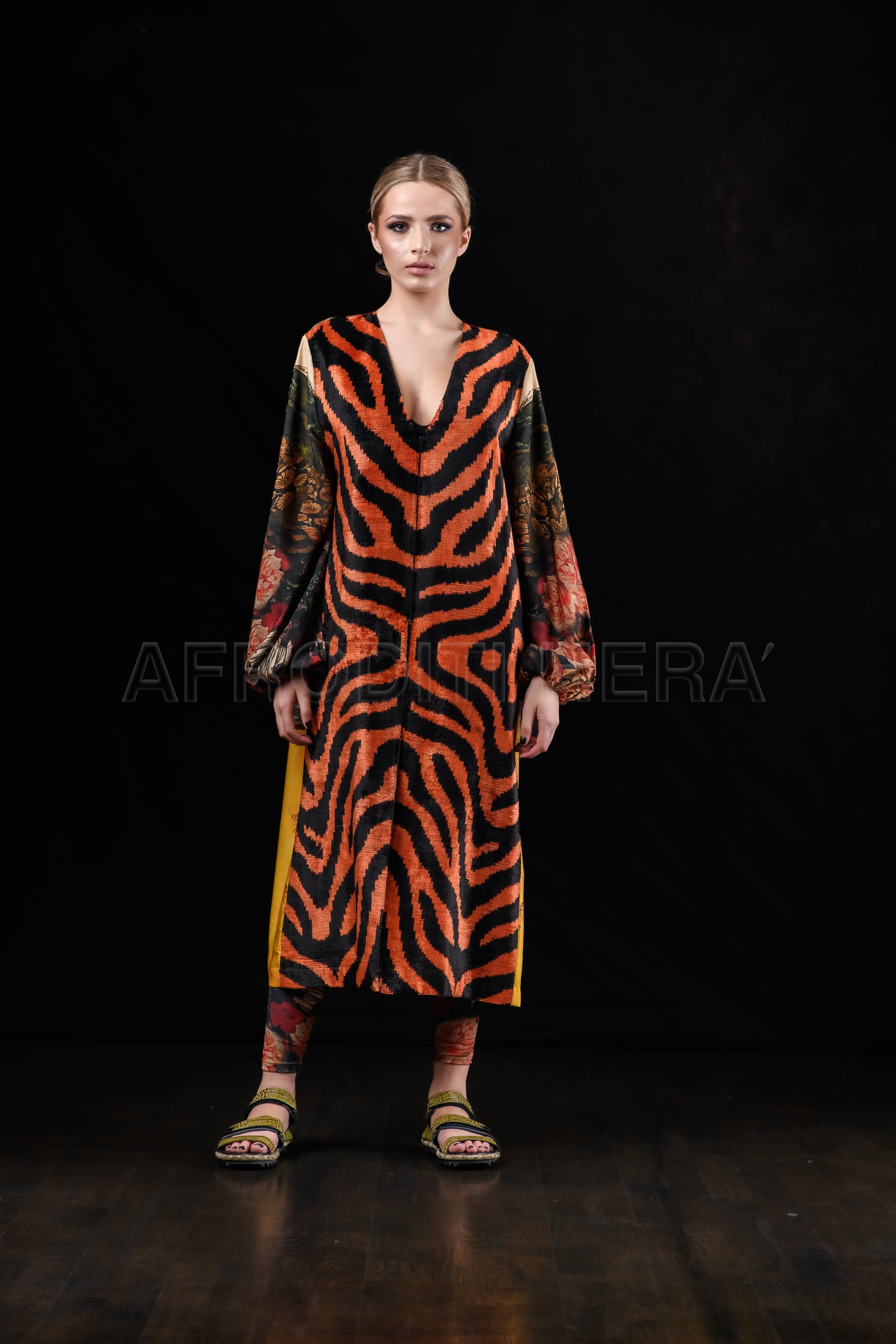 She in the wind - 63 Kimono