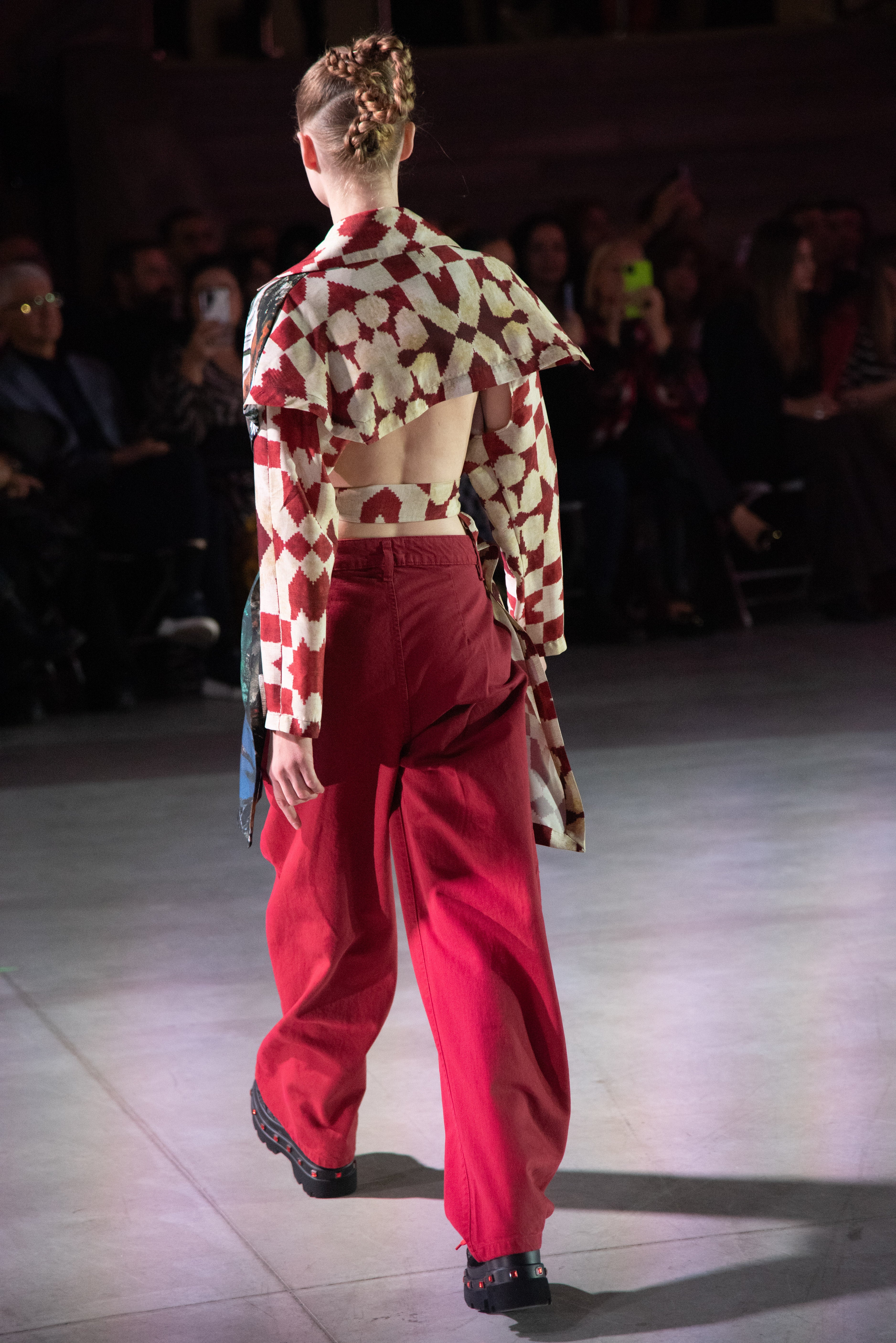 She in the wind - 97A Blouse