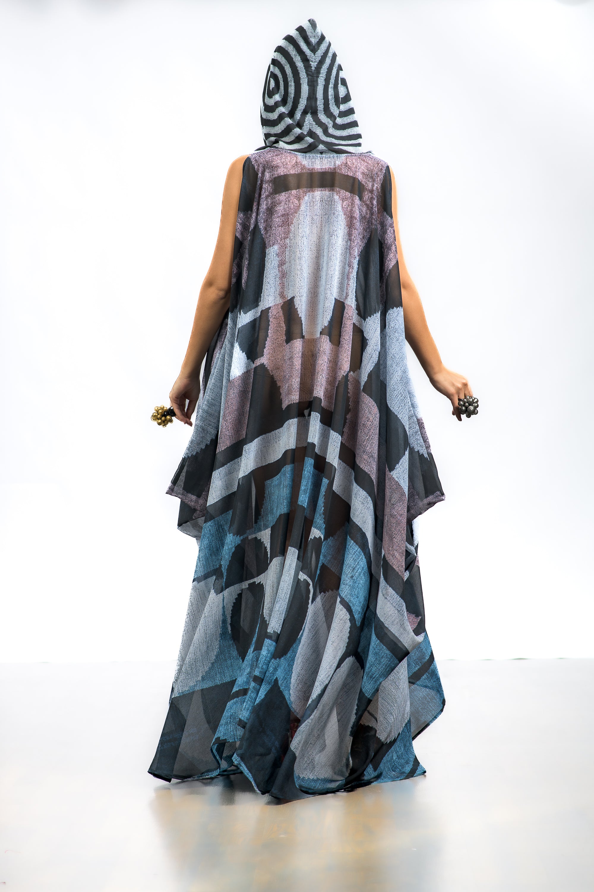 Culture Fusion - 60 Hooded kaftan