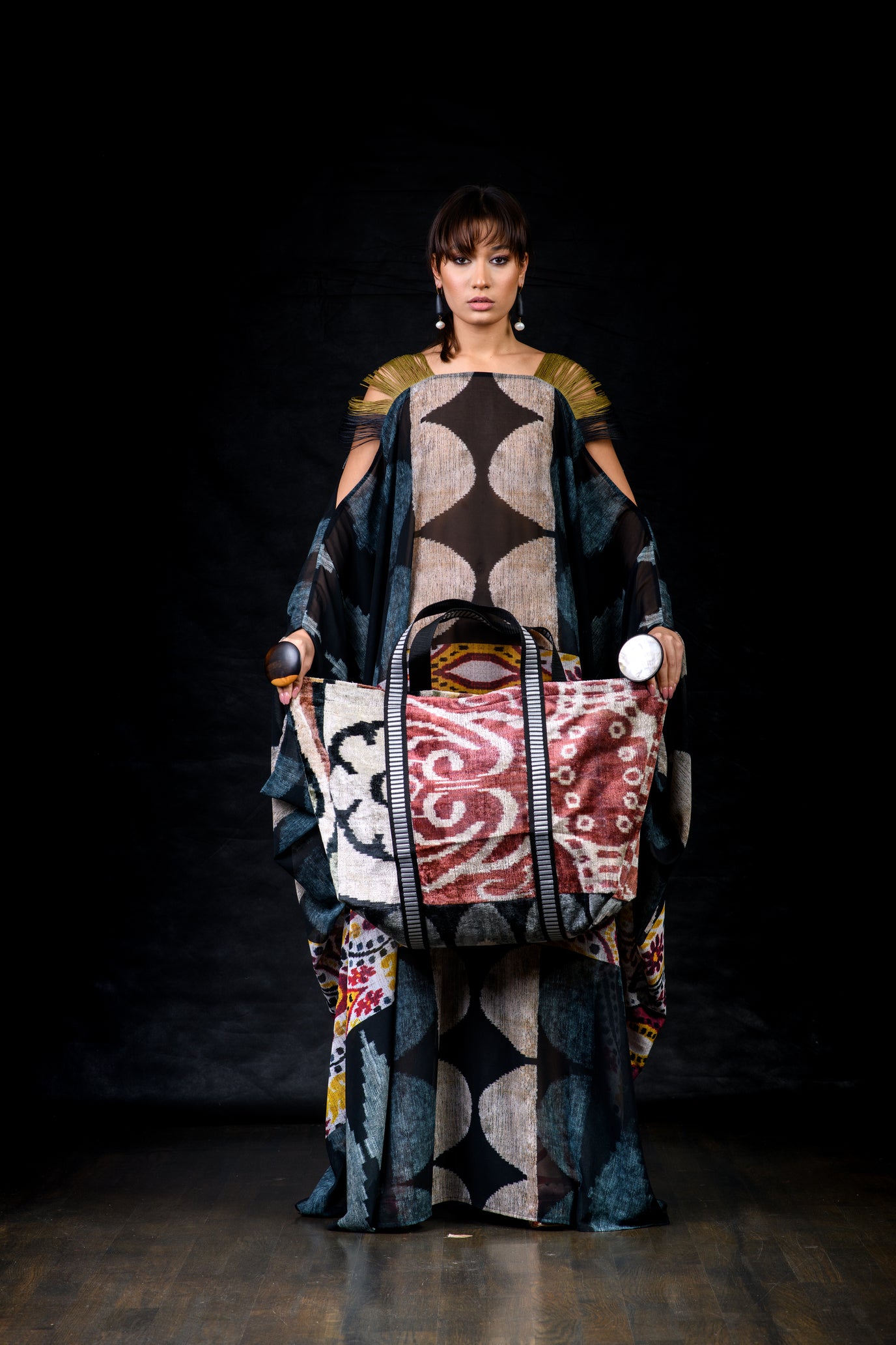 Arabesque Affinity - Bag 09