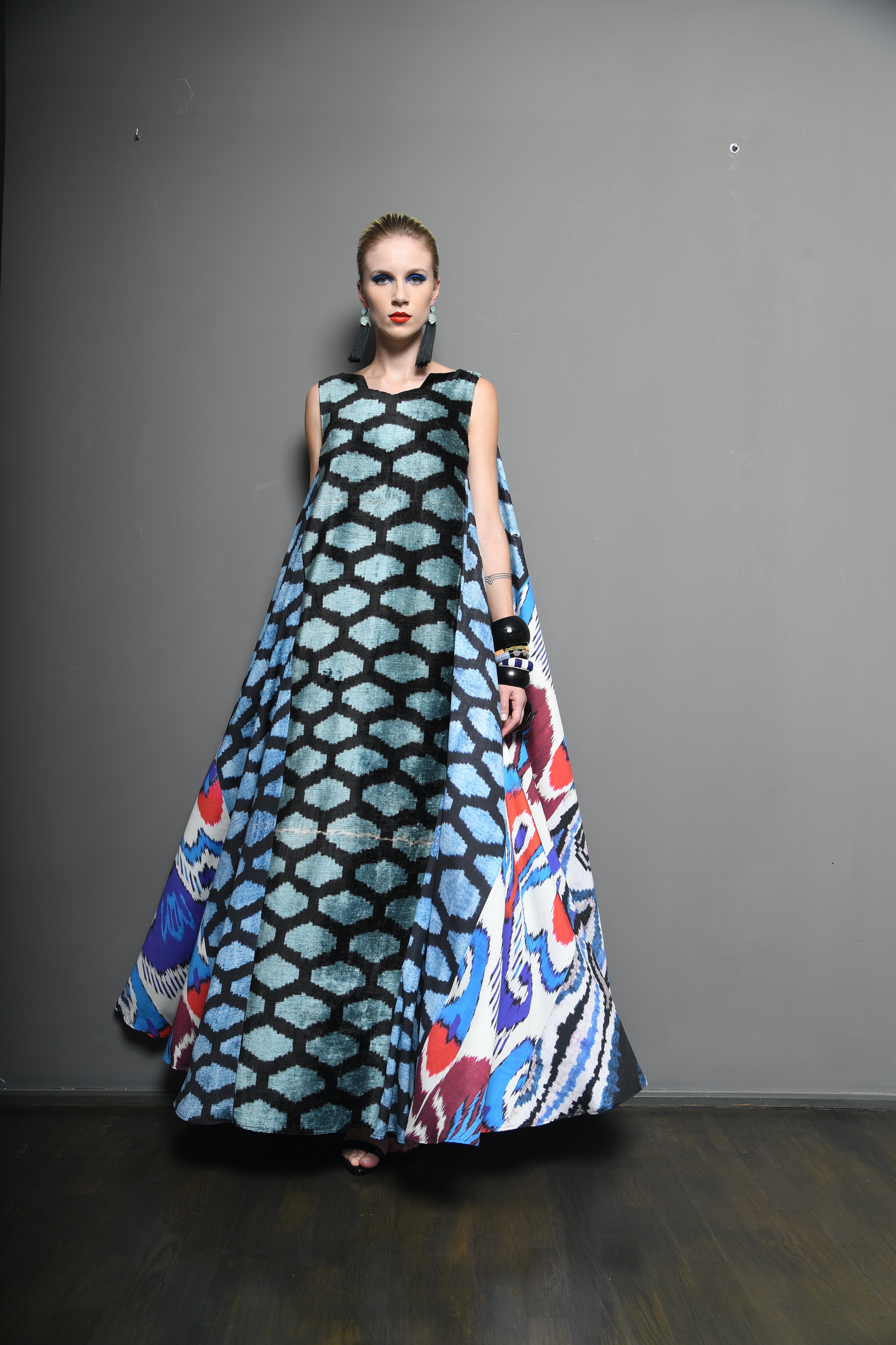 Gaudi - 01 Kaftan Dress